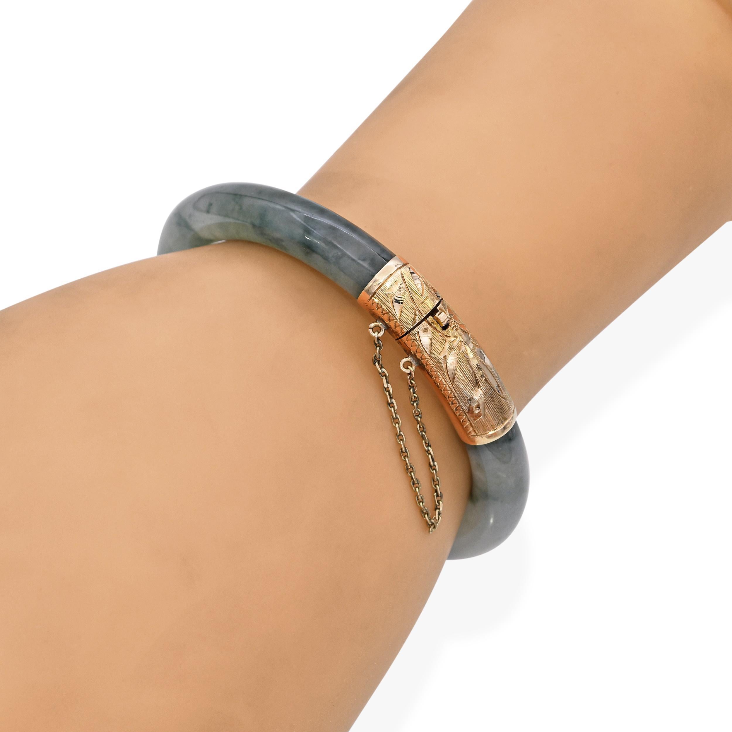 Brazalete de oro amarillo de 14 quilates con jadeíta y onfacita de jade tipo A GIA Corte redondo en venta
