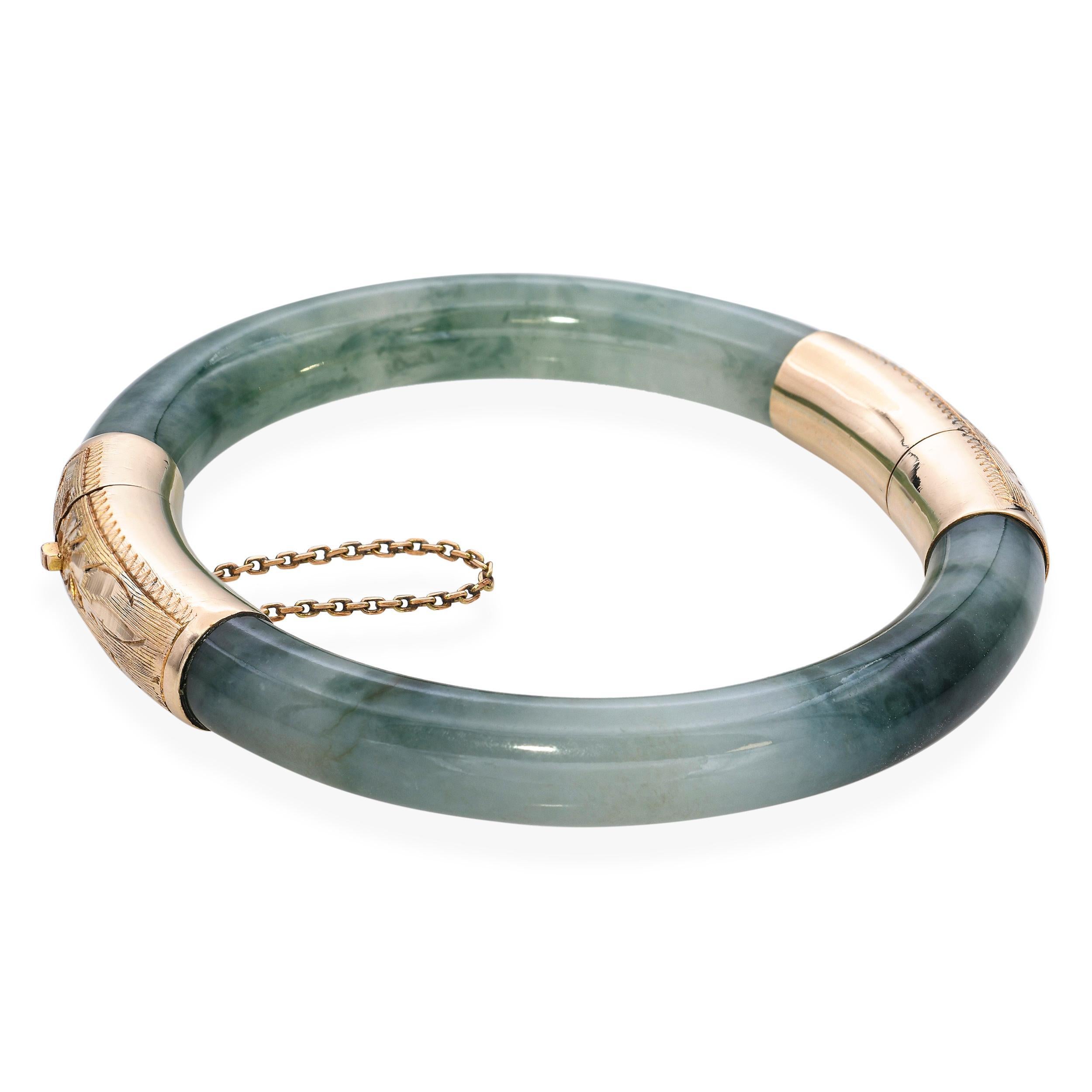 De las mujeres Brazalete de oro amarillo de 14 quilates con jadeíta y onfacita de jade tipo A GIA en venta