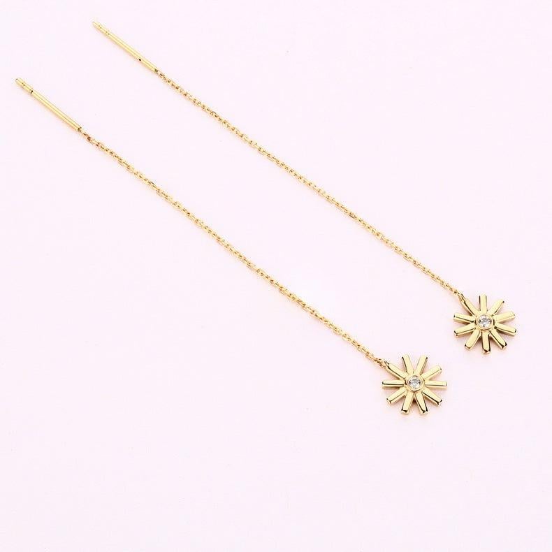 Starburst Diamond 14K Yellow Gold Threader Earrings In New Condition For Sale In Los Angeles, CA