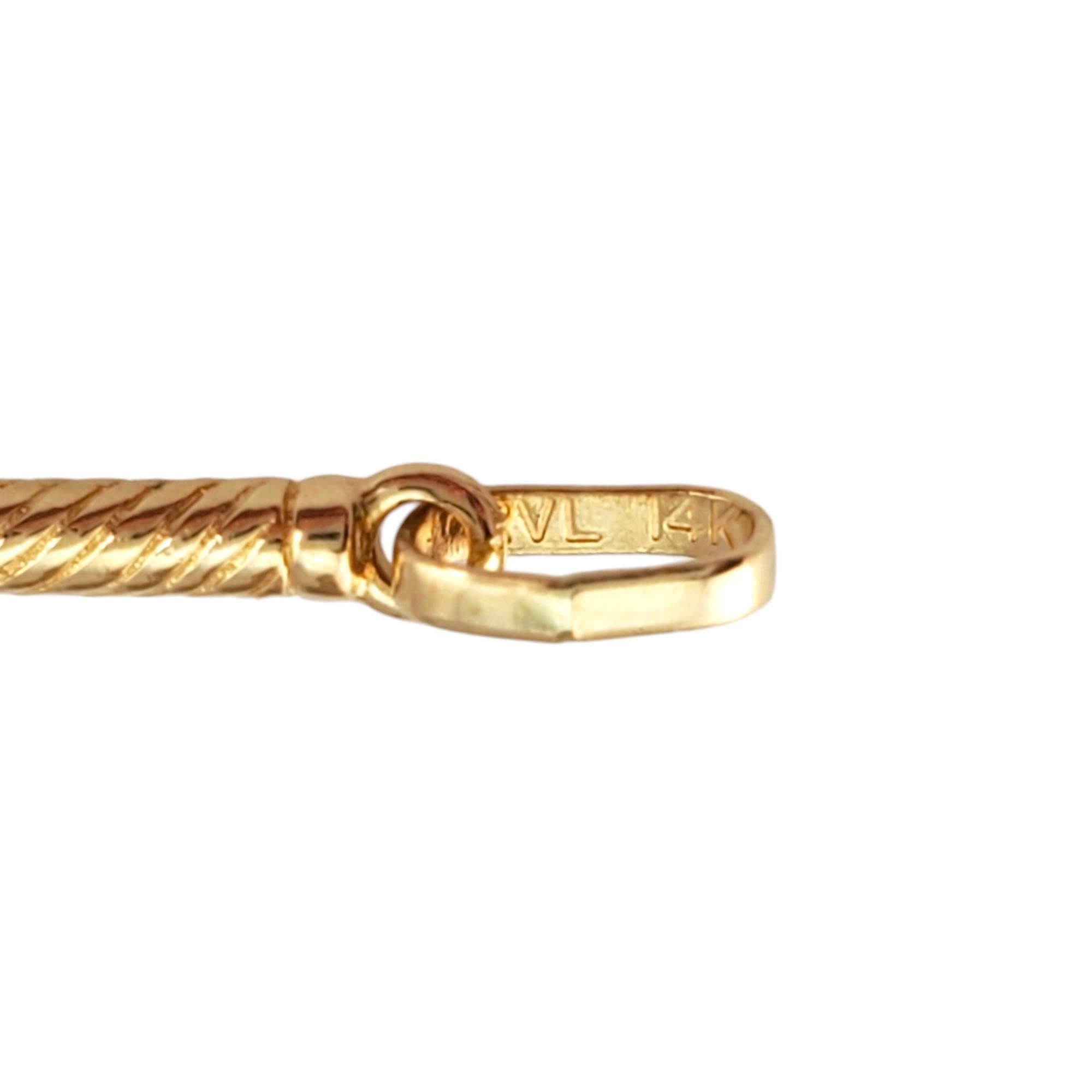 Breloque club de golf en or jaune 14 carats n°17936 en vente 1