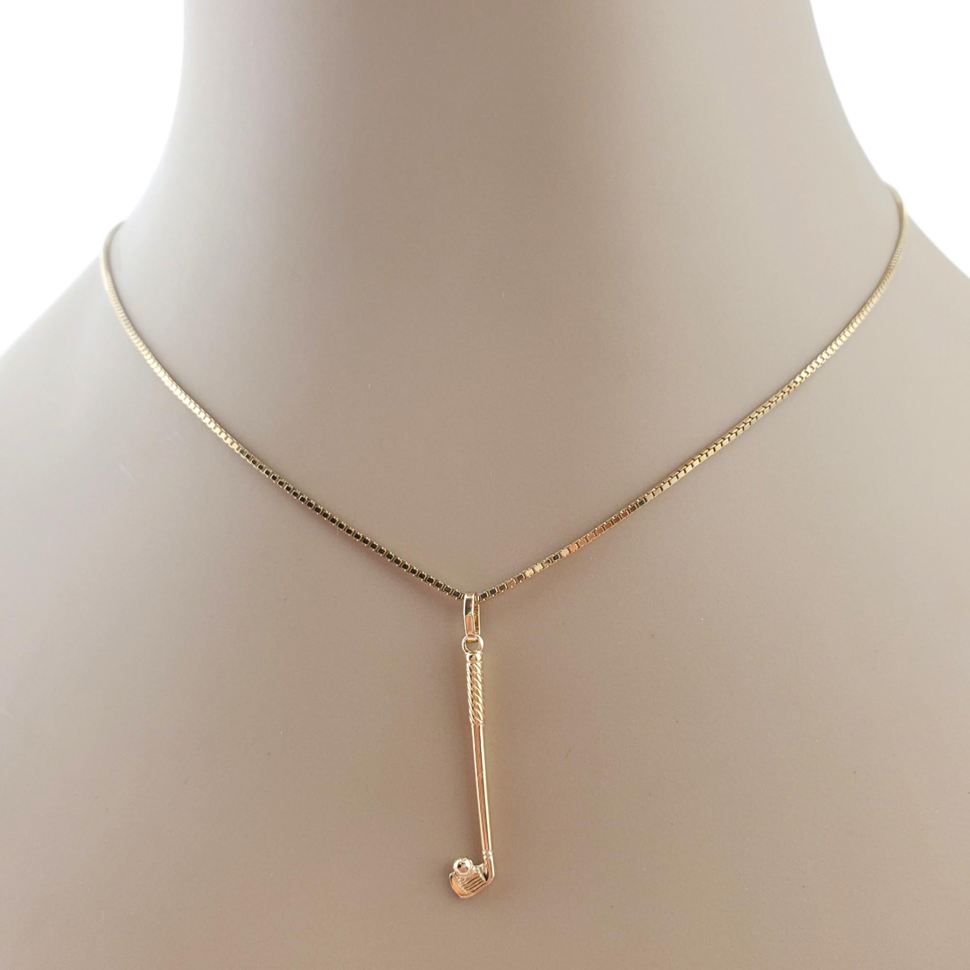 Breloque club de golf en or jaune 14 carats n°17936 en vente 5