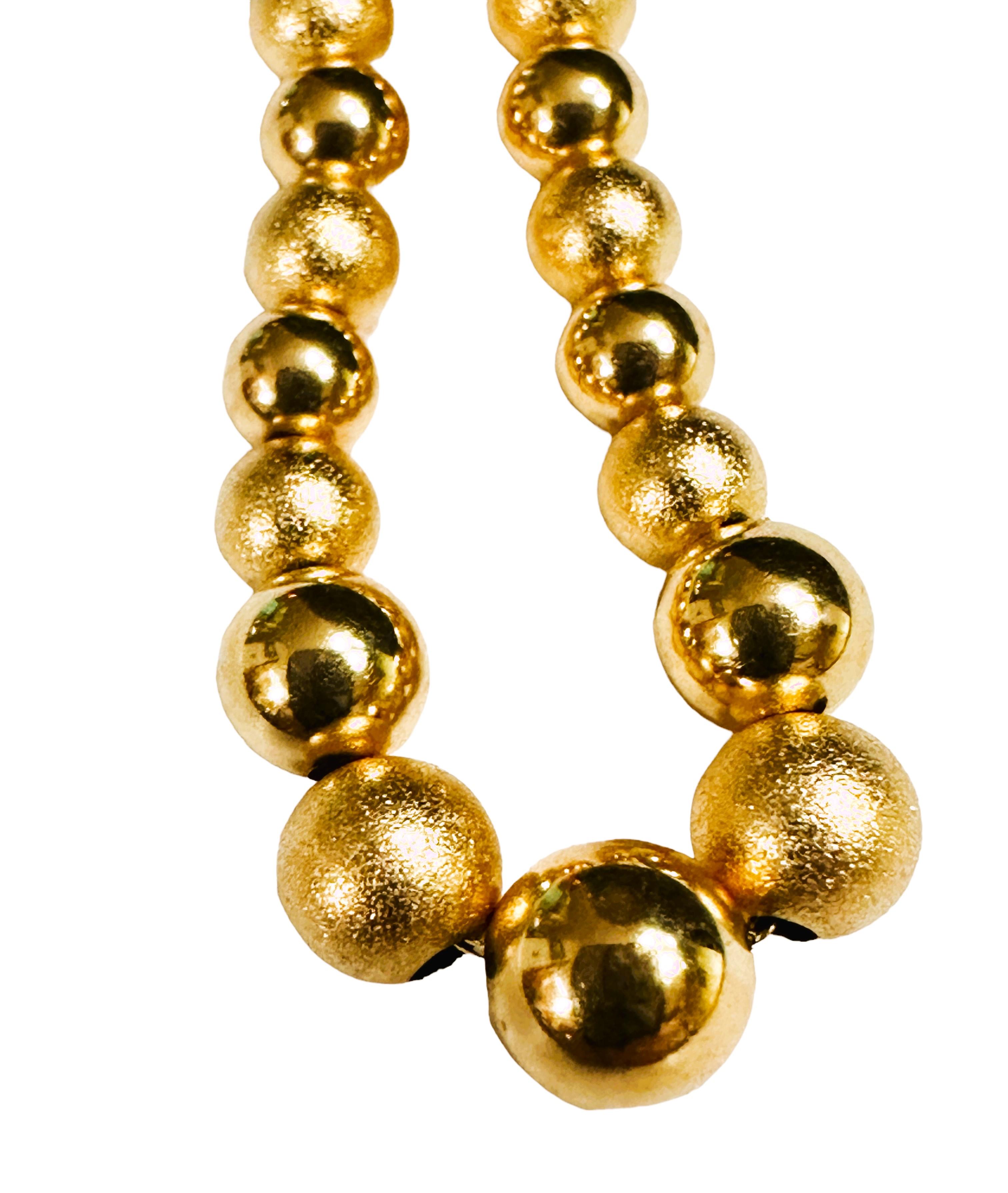 14k Gelbgold abgestufte Perlen-Halskette 24 Zoll Damen im Angebot