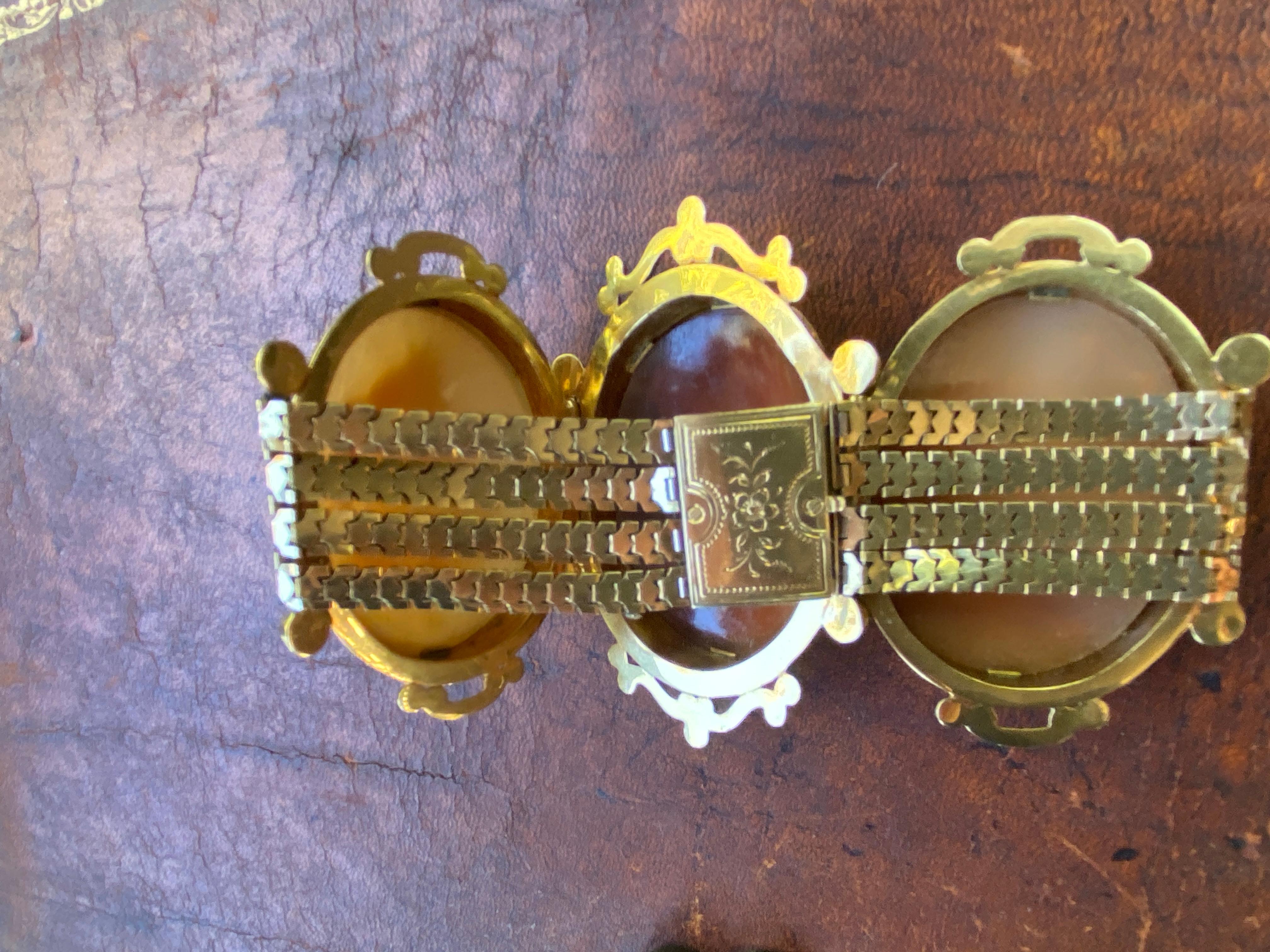 14k Yellow Gold Greek Gods BACCHUS, NYX, HEMERA Hand Carved Shell Cameo Bracelet For Sale 5