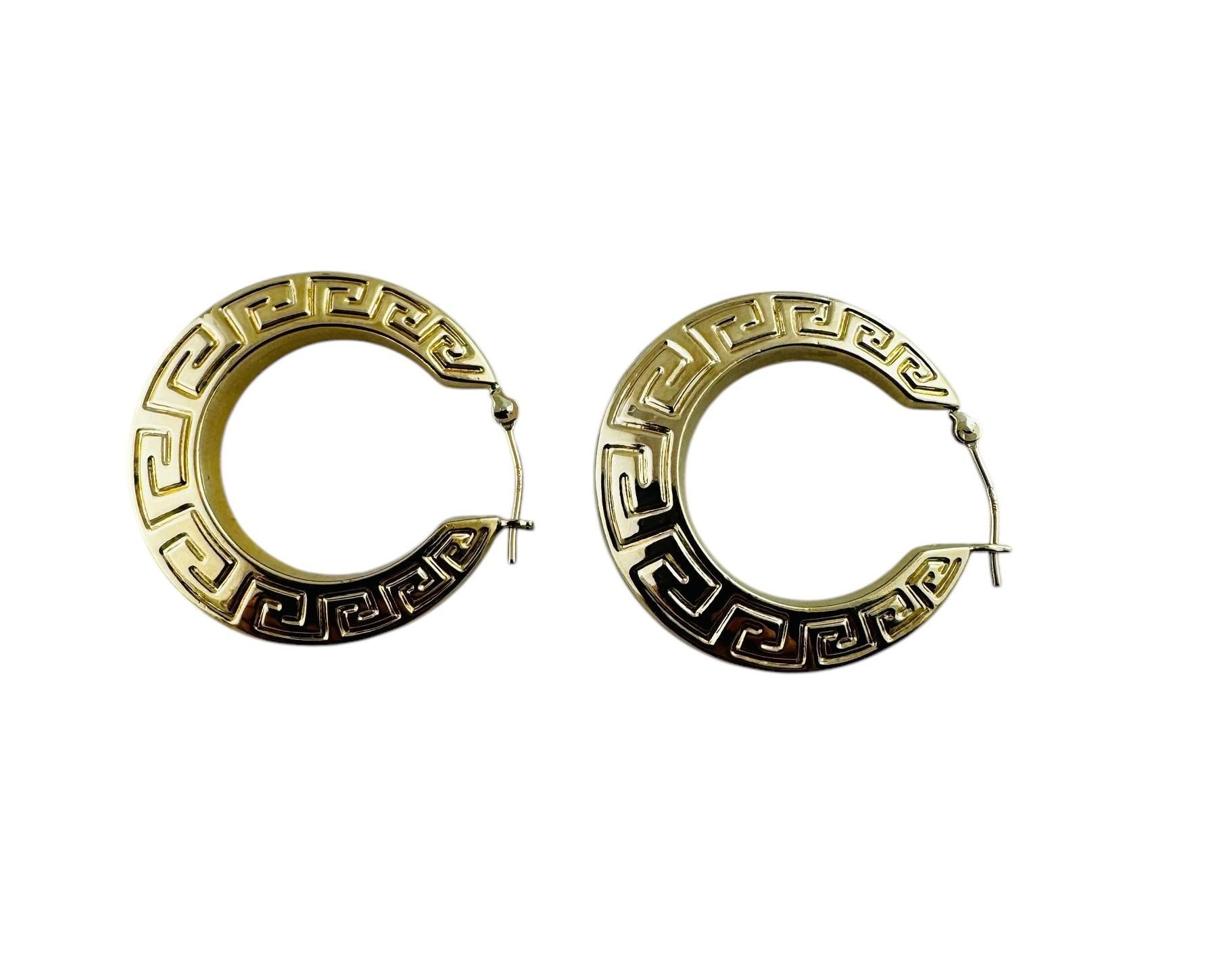 14K Yellow Gold Greek Key Patterned Hoop Earrings #20689 In Good Condition For Sale In Washington Depot, CT