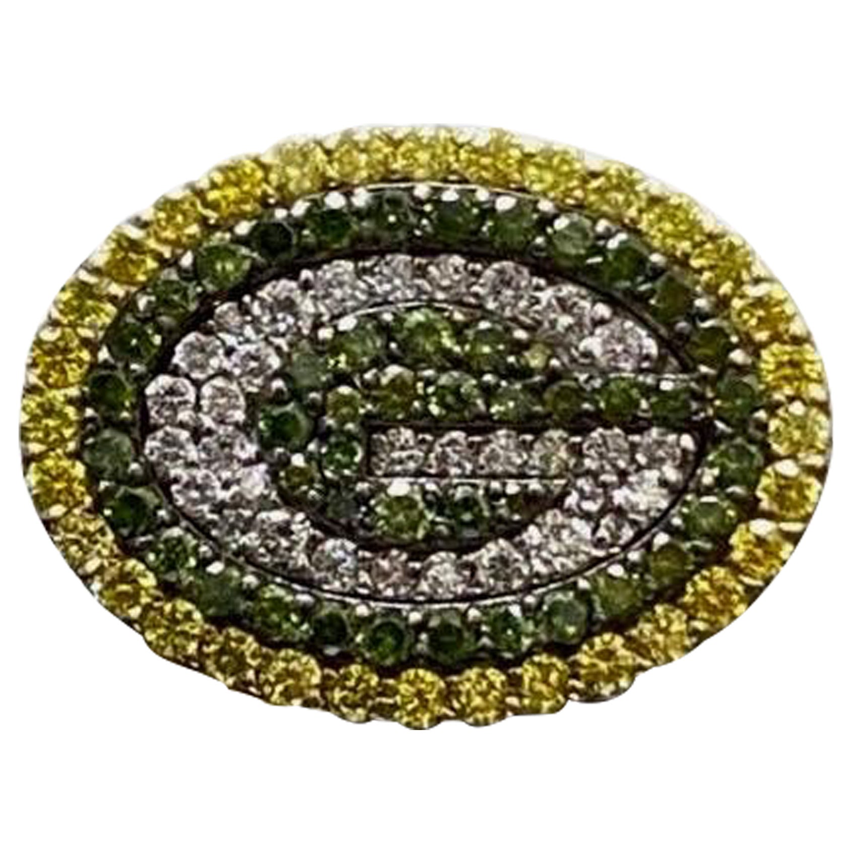 Bague Bay Packers en or jaune 14 carats avec diamants verts en vente