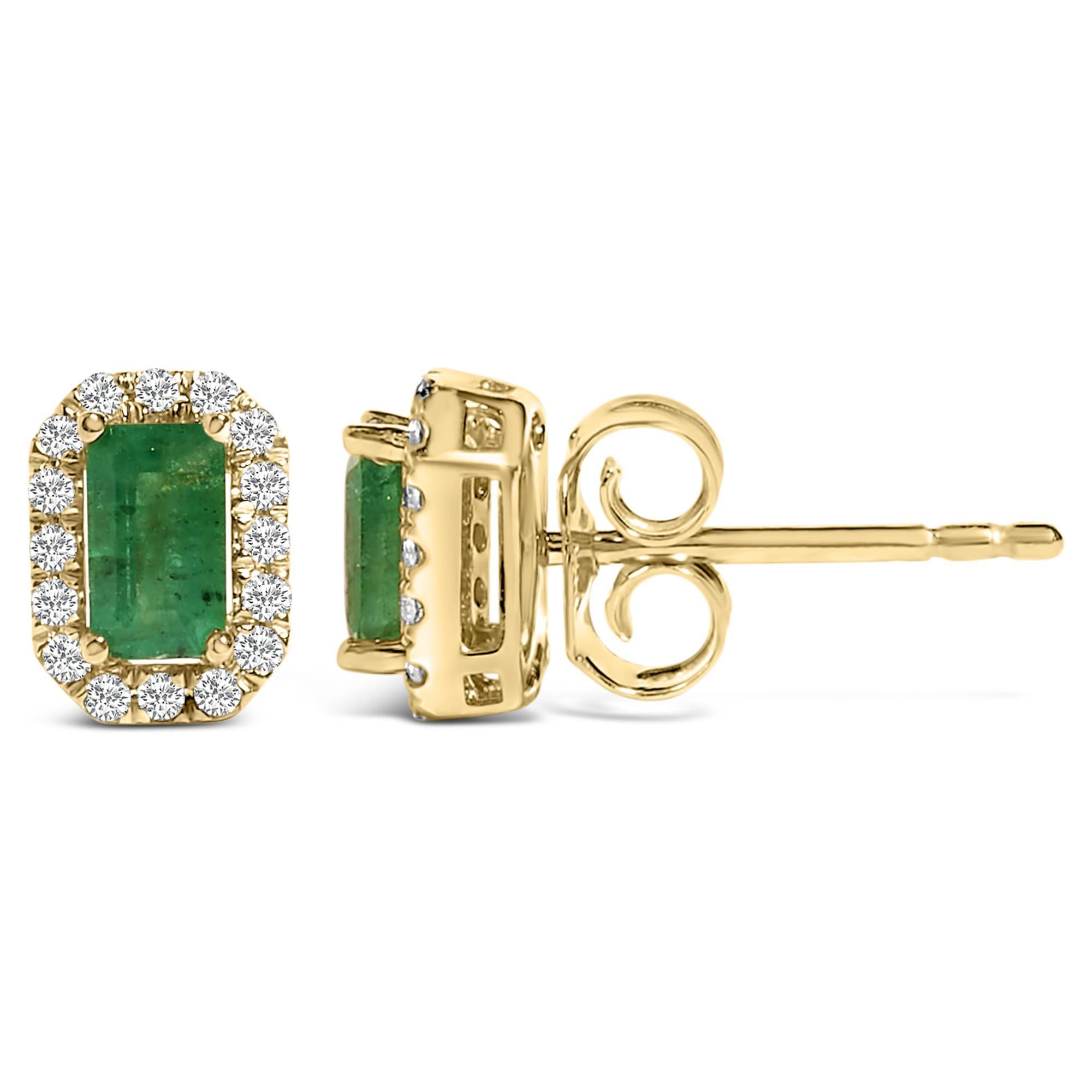 Pendientes de oro amarillo de 14 quilates con esmeralda verde y halo de diamantes de 1/8 qt Moderno en venta
