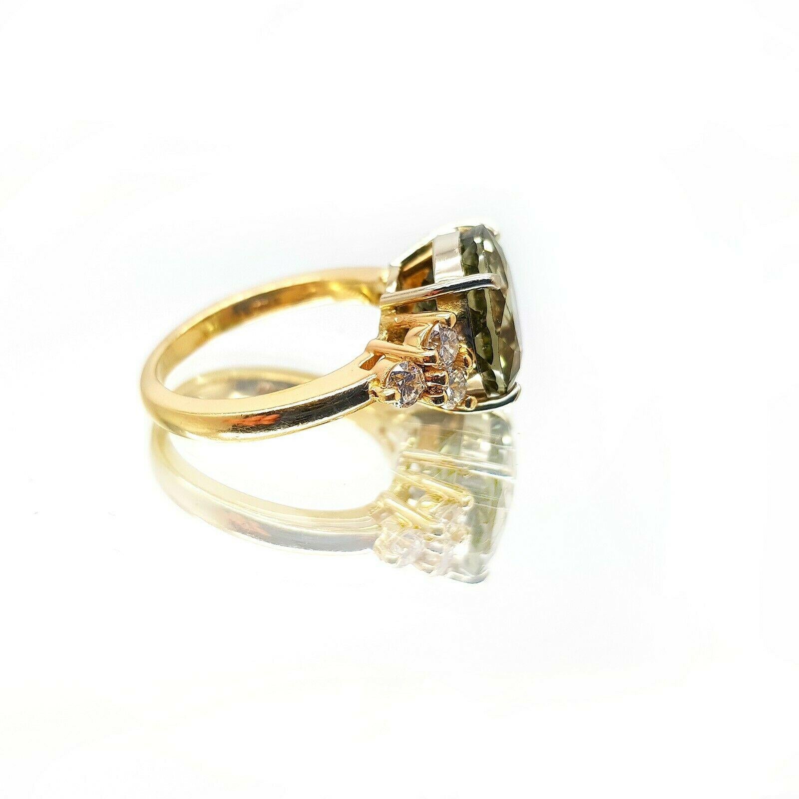 14 Karat Yellow Gold Green Tourmaline Diamond Ring In New Condition In Los Angeles, CA