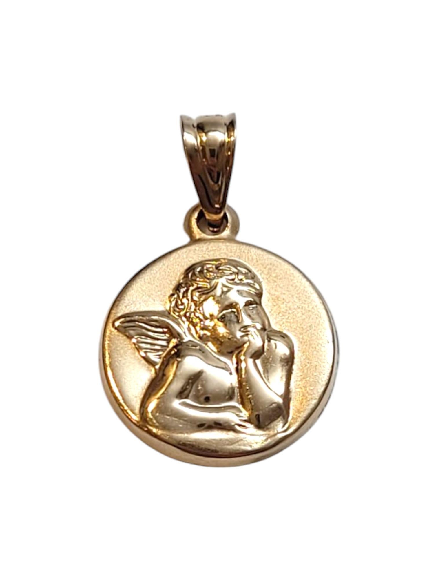 14K Yellow Gold Guardian Angel Pendant #21052 In Good Condition For Sale In Washington Depot, CT