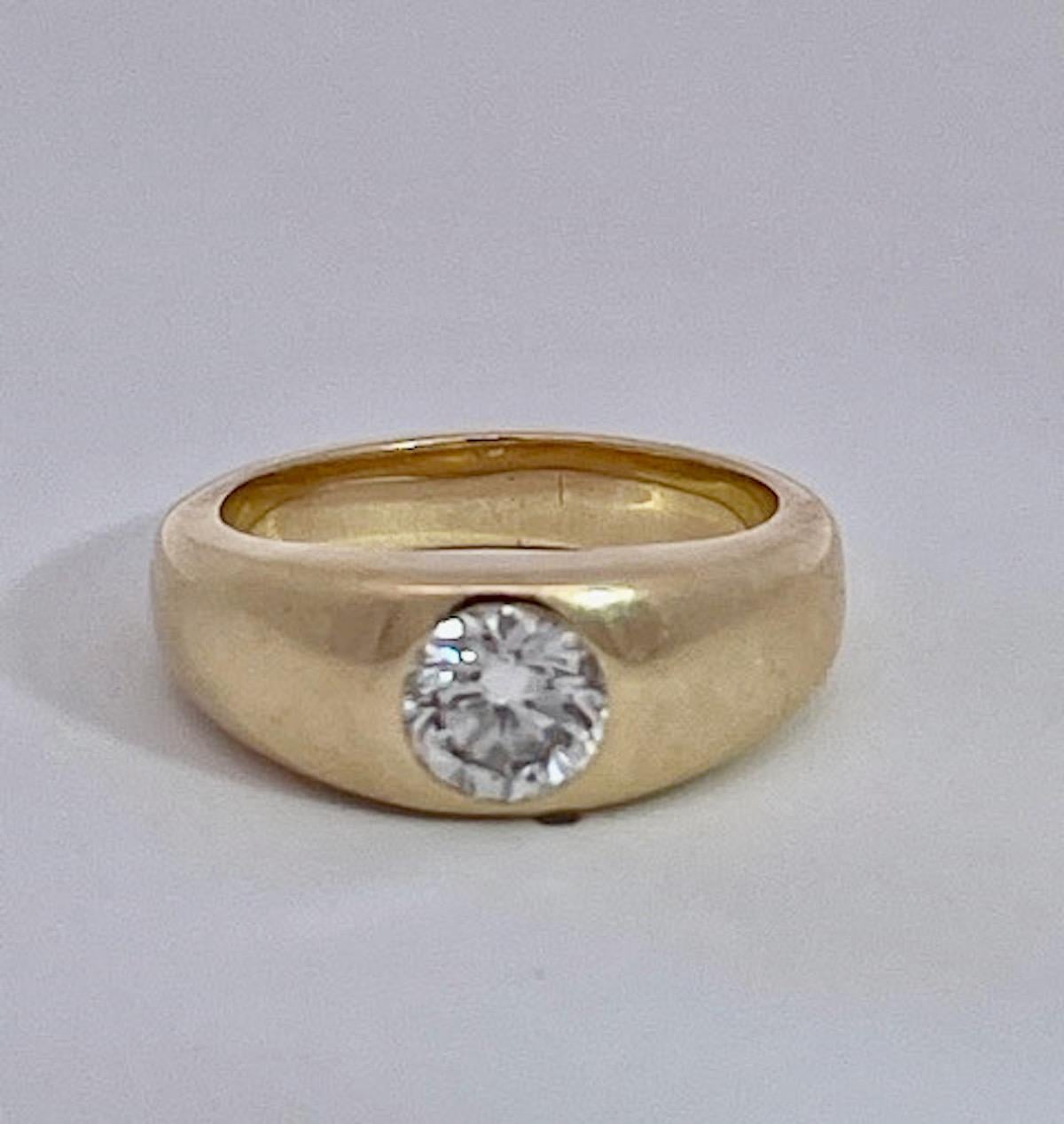 14K Yellow Gold Solitaire Ring 8