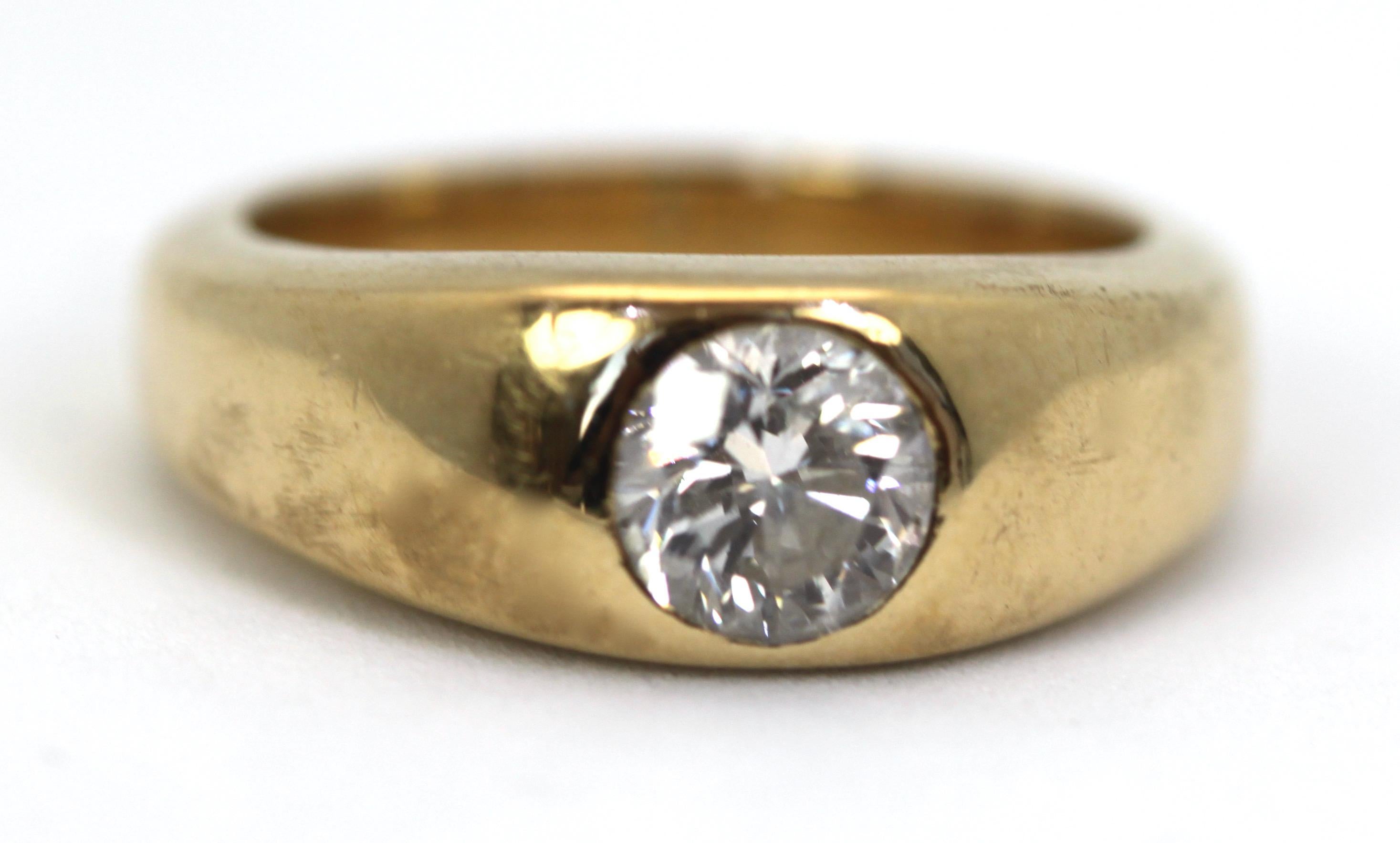 14K Yellow Gold Solitaire Ring 5