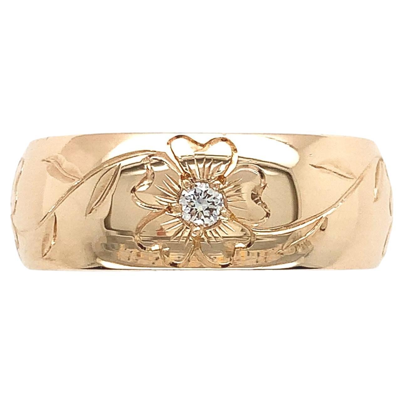 Fascia nuziale larga con diamante inciso a mano in oro giallo 14K, misura 5,75