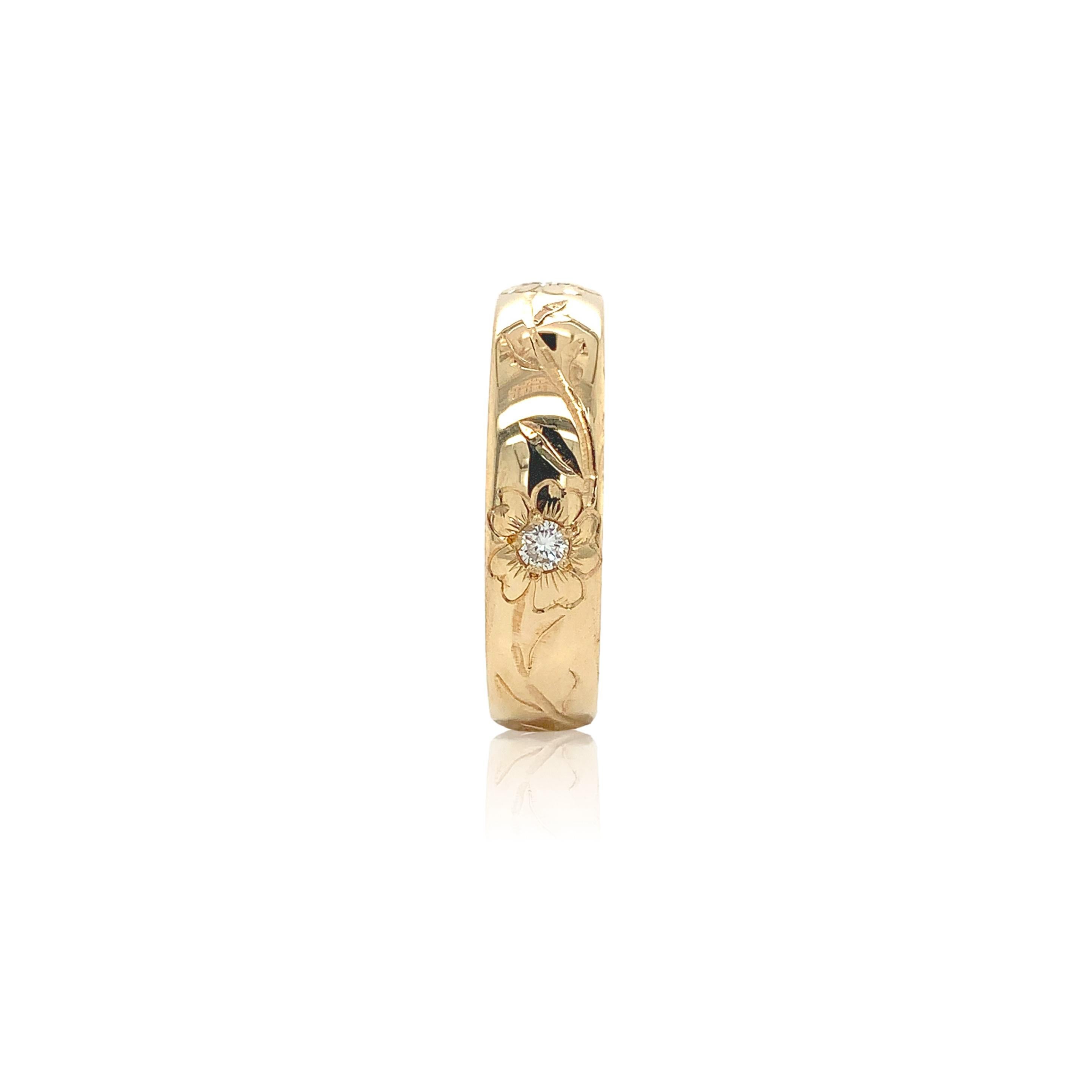 Round Cut 14K Yellow Gold Hand Engraved Wide Diamond Wedding Band size 6.5 For Sale