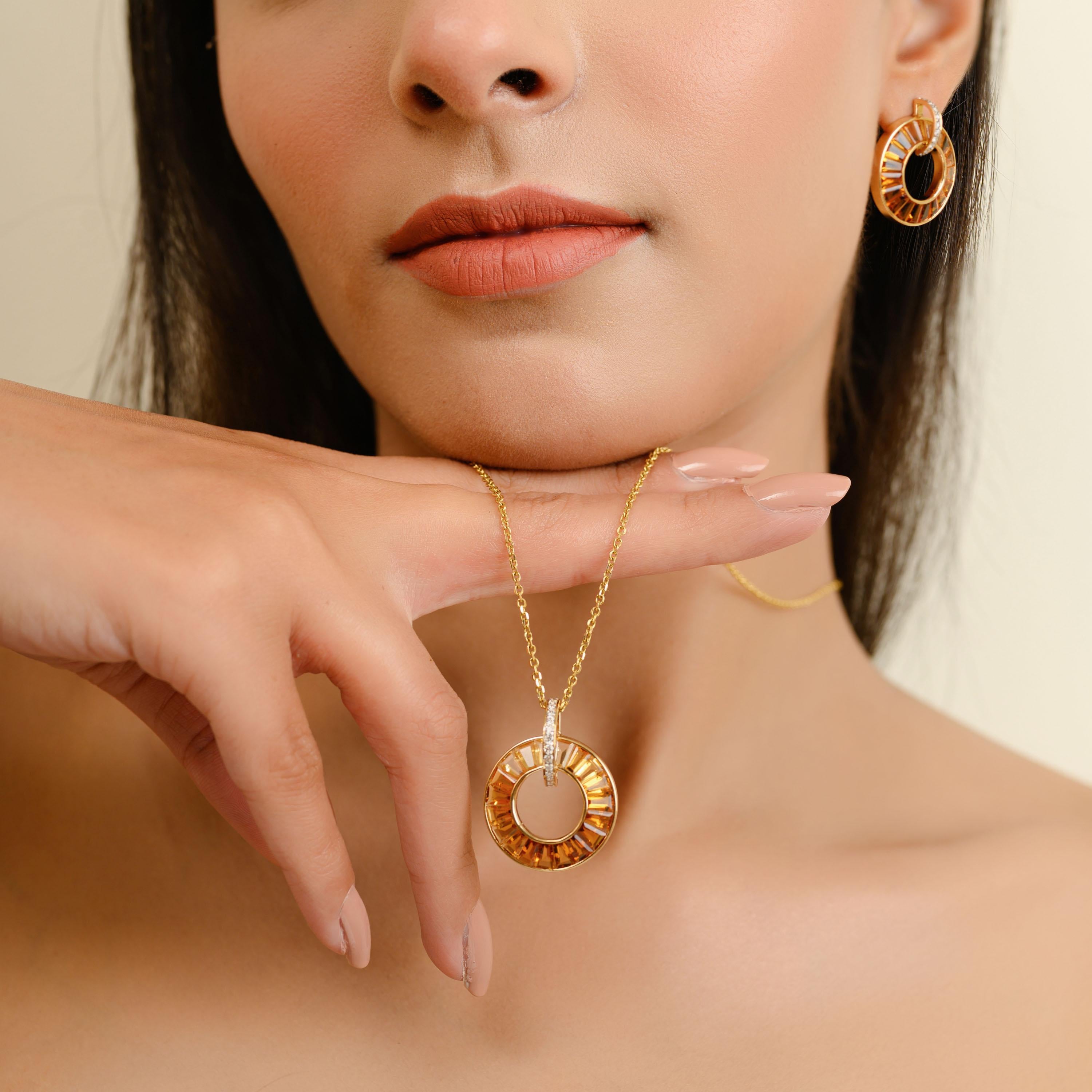 Taille navette Ensemble de clous d'oreilles en or jaune 14 carats, diamants et citrine taillées sur mesure, fabriqués à la main en vente