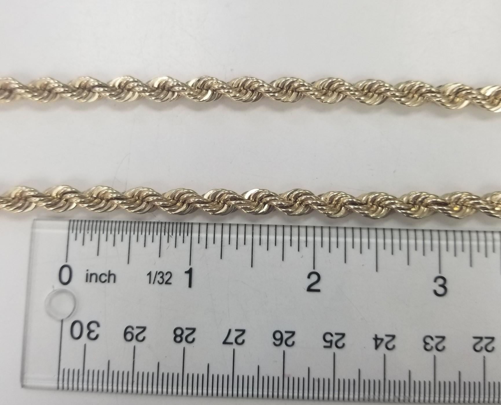 Specifications:
Pre-Owned (Great condition)
Metal: 14k Gold
Weight: 95.3 Gr
Length: 33 inch
Width: 6mm
Clasp: double clasp for safety 