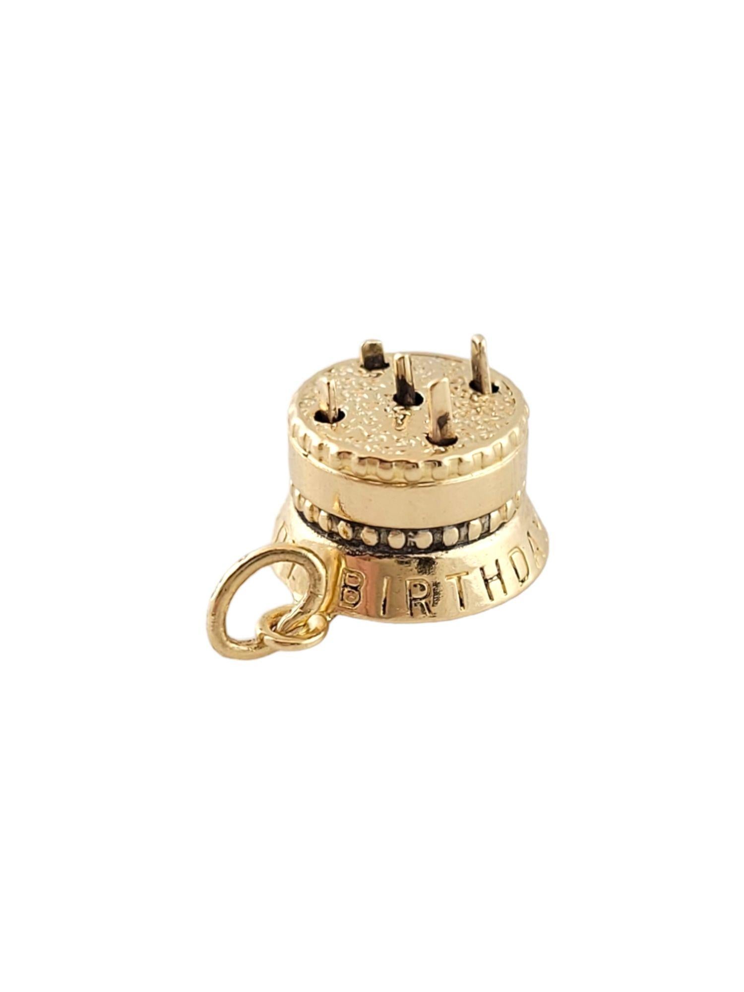 14k Yellow Gold Happy Birthday Charm In Good Condition In Washington Depot, CT