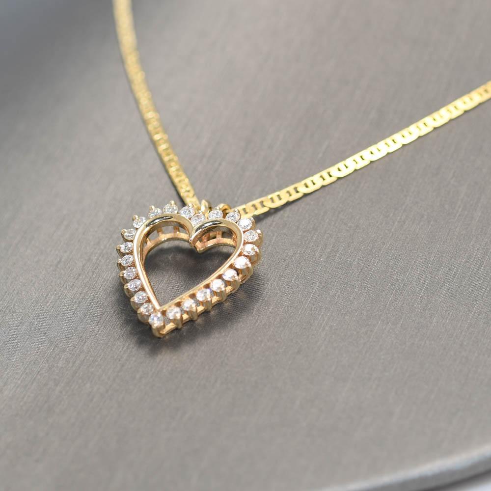 14K Yellow Gold Heart Diamond Pendant Necklace, 9.8gr For Sale 1