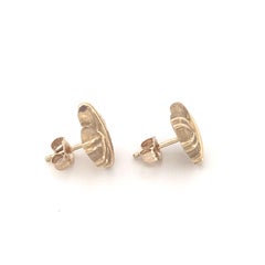 14K Yellow Gold Heart Earrings With Ribbon Like Pattern Studs
