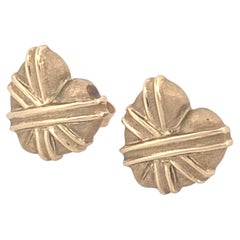 14K Yellow Gold Heart Earrings With Ribbon Like Pattern Studs