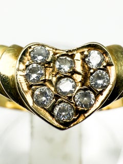 14K Yellow Gold Heart Ring with 9 Brilliant