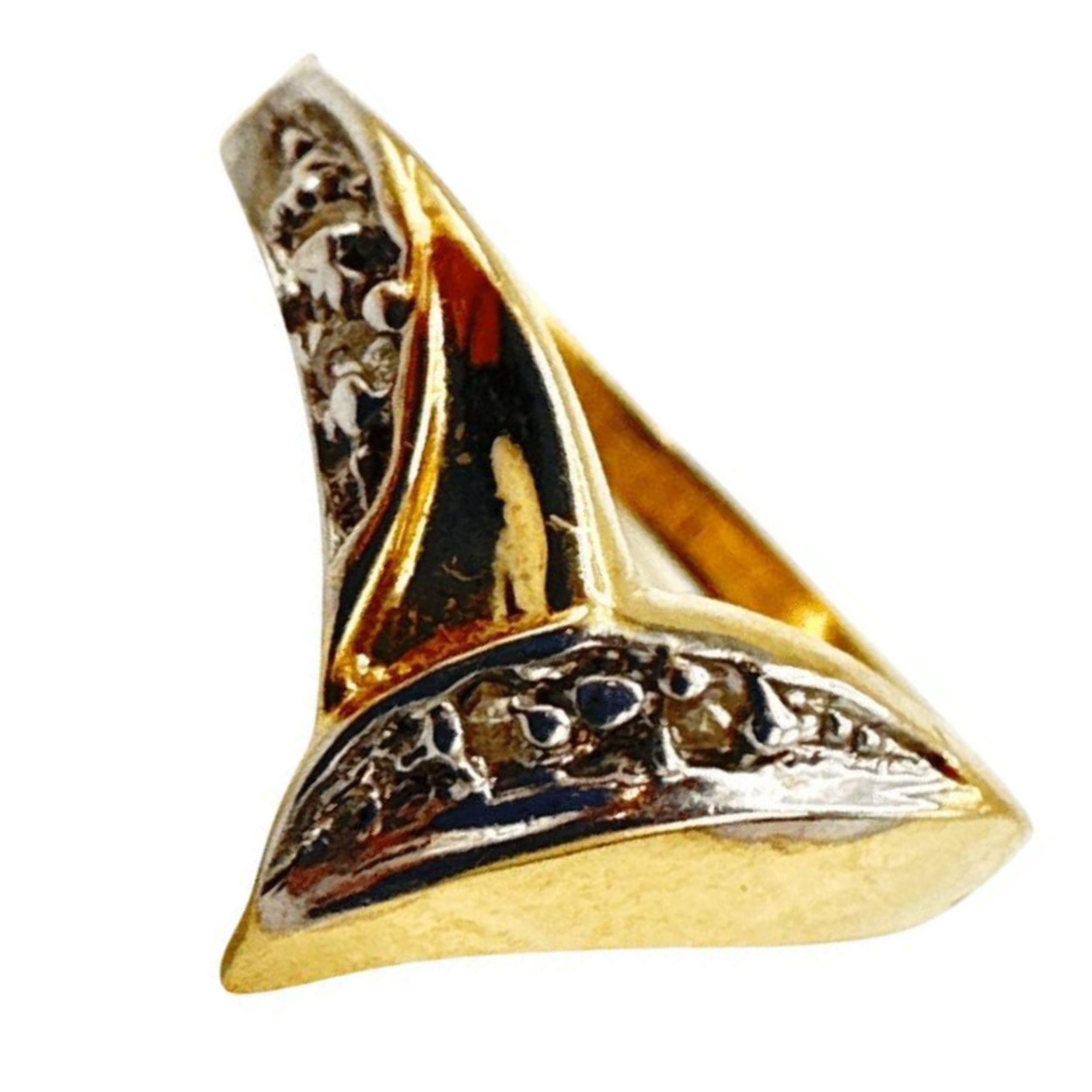 Bague cœur en or jaune 14 carats avec accents en or blanc et de minuscules diamants taille 6 en vente 3