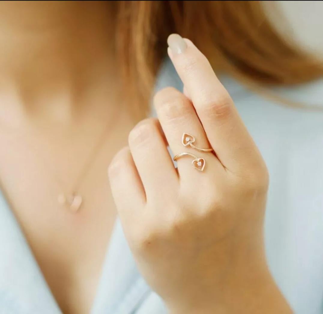 Art Deco 14K Yellow Gold Heart Shape Ring Genuine Round Diamond Open Designer ring Gift For Sale