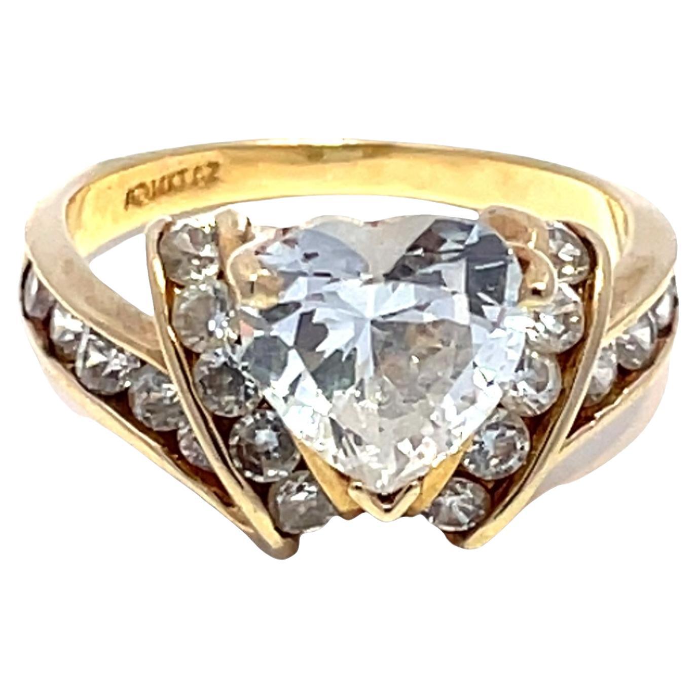 14K Yellow Gold Heart-Shaped Center Zircon Ring For Sale