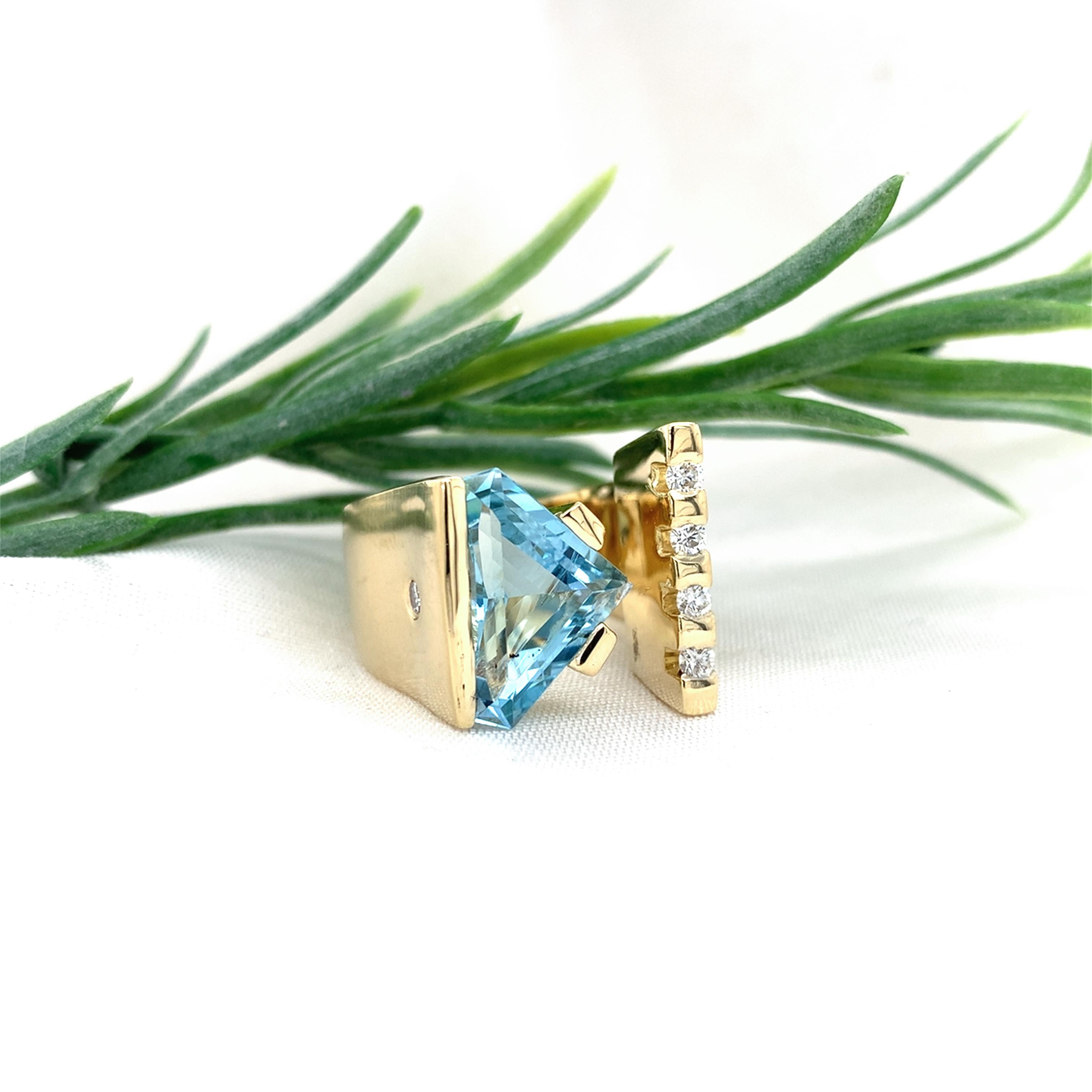 Anello moderno pesante in oro giallo 14K con acquamarina e diamante in vendita 6