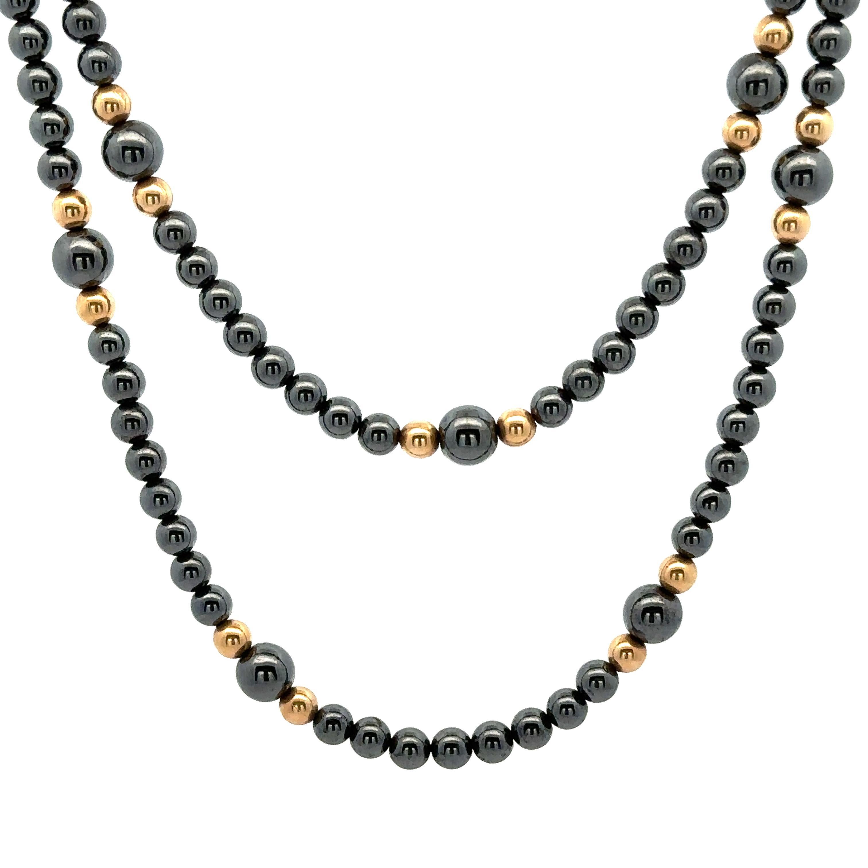 14k Yellow Gold & Hematite Bead Ball Necklace w/ Hook Push Clasp In Excellent Condition For Sale In Montclair, NJ