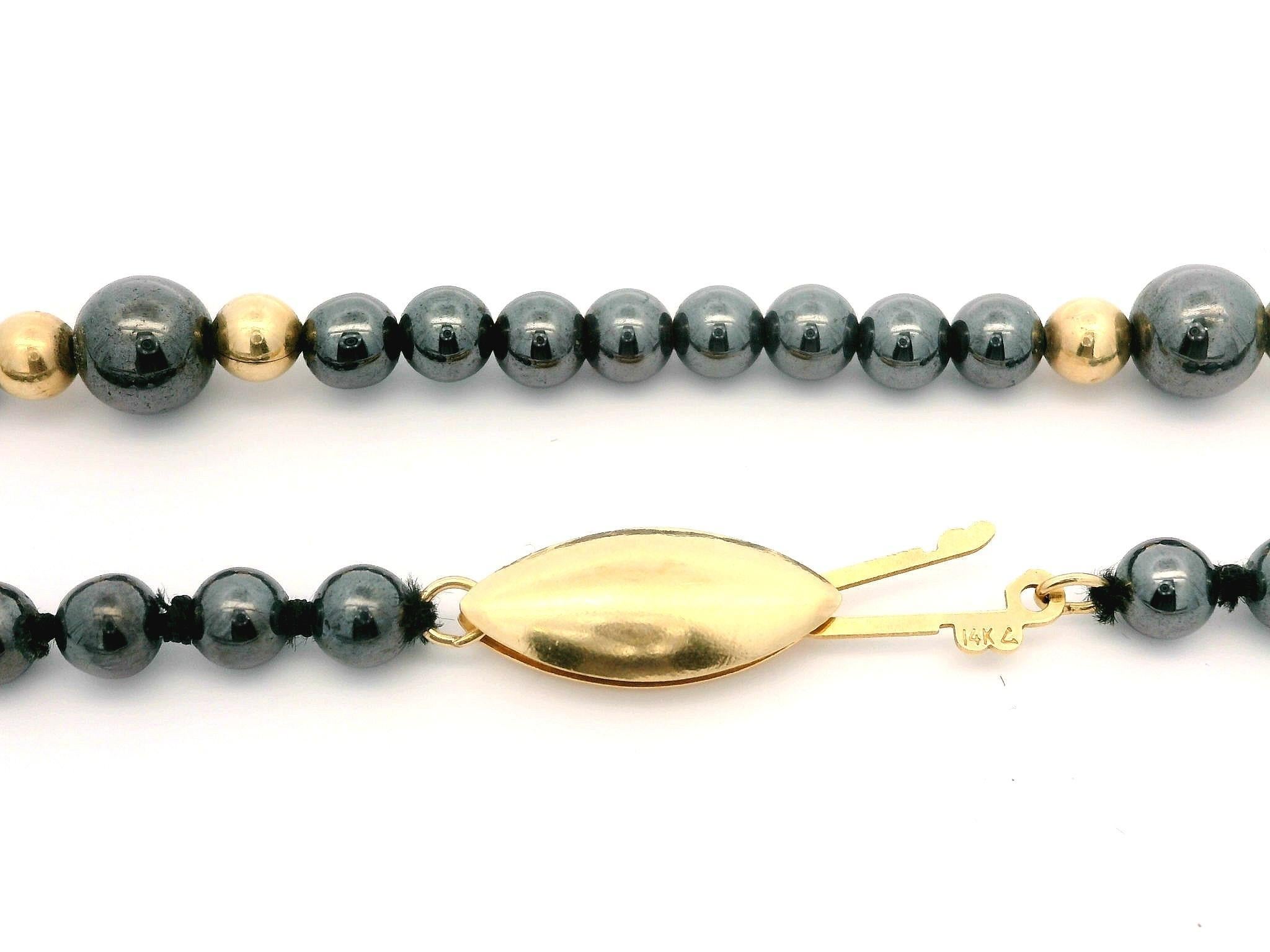 14k Yellow Gold & Hematite Bead Ball Necklace w/ Hook Push Clasp For Sale 1