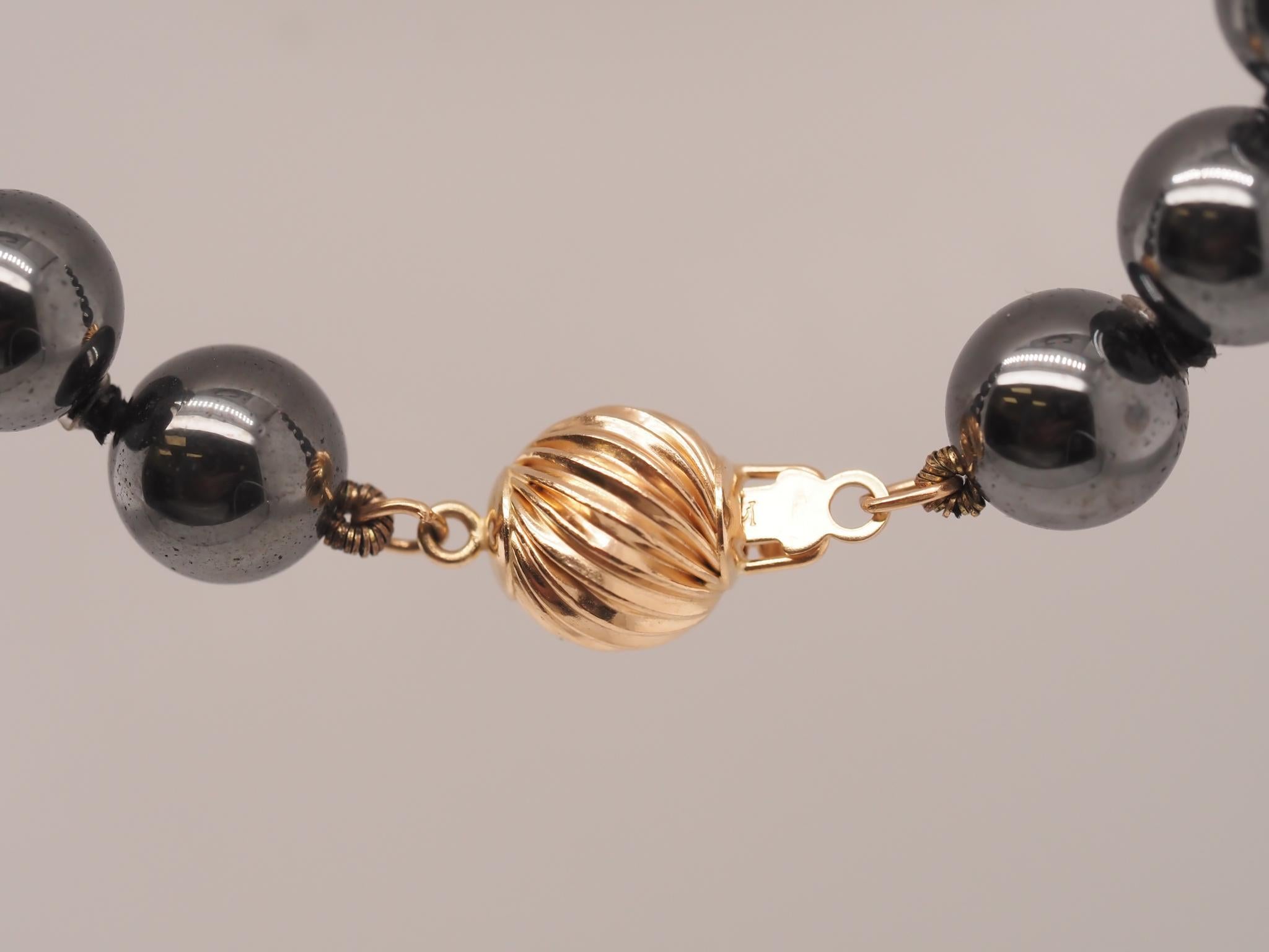 14K Yellow Gold Hematite Necklace and Bracelet Set For Sale 6