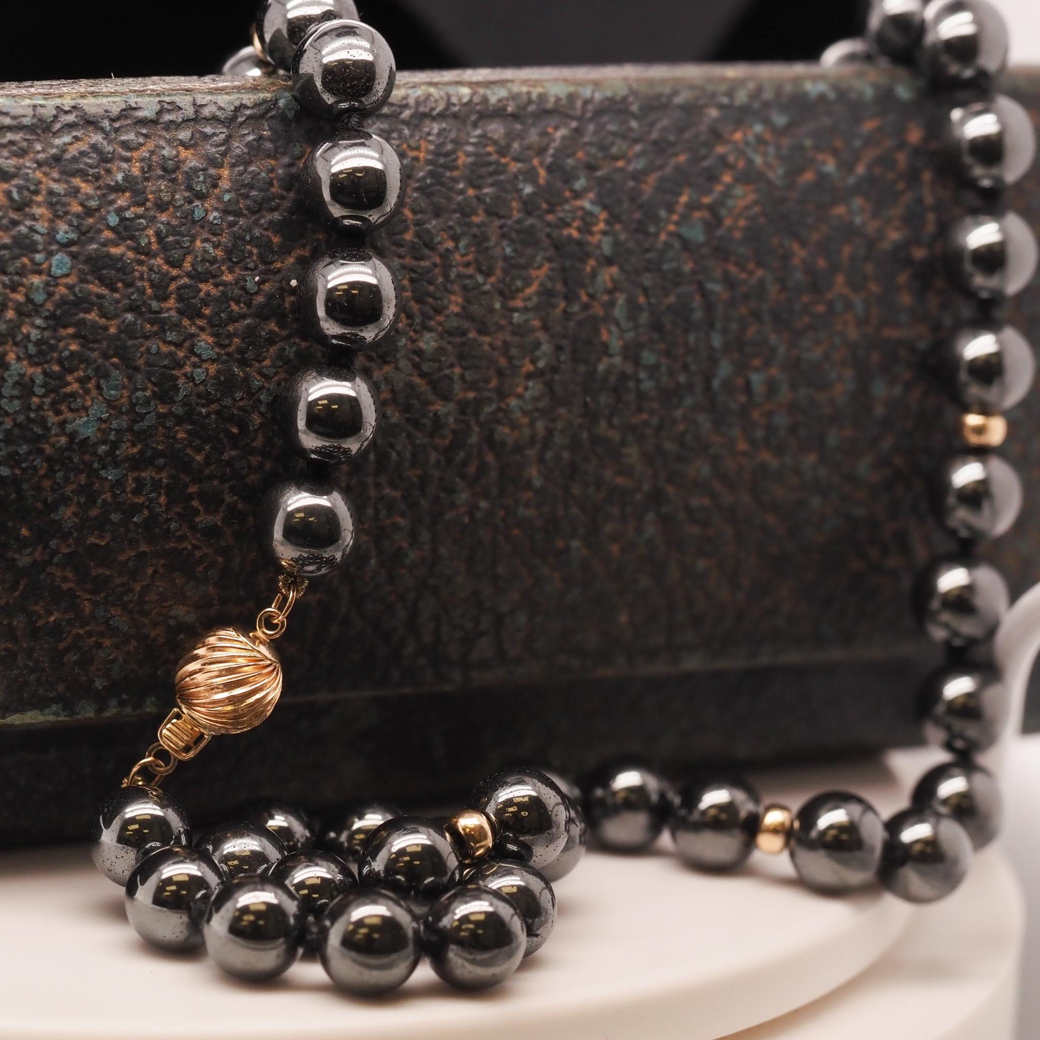 Women's 14K Yellow Gold Hematite Necklace and Bracelet Set For Sale