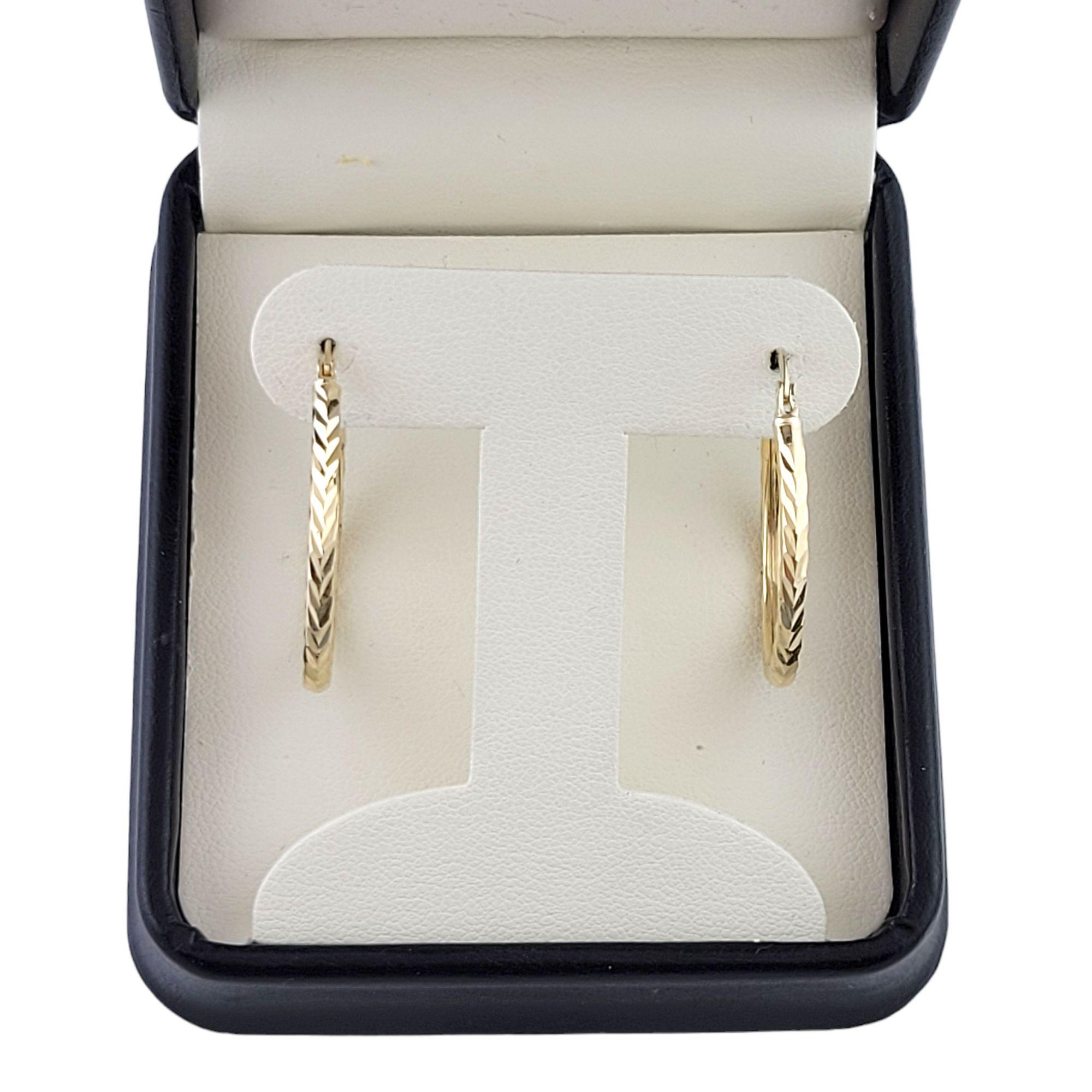 14K Yellow Gold Hoop Earrings #13441 For Sale 2