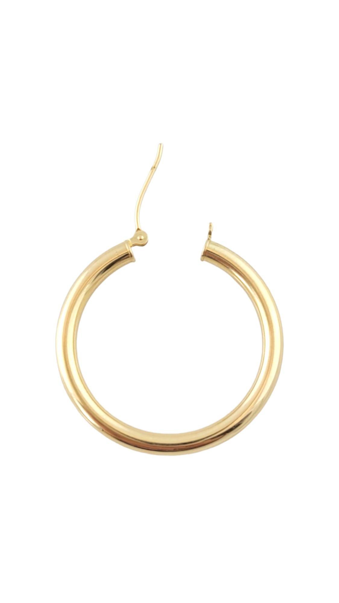  14K Yellow Gold Hoop Earrings #14557 In Good Condition For Sale In Washington Depot, CT