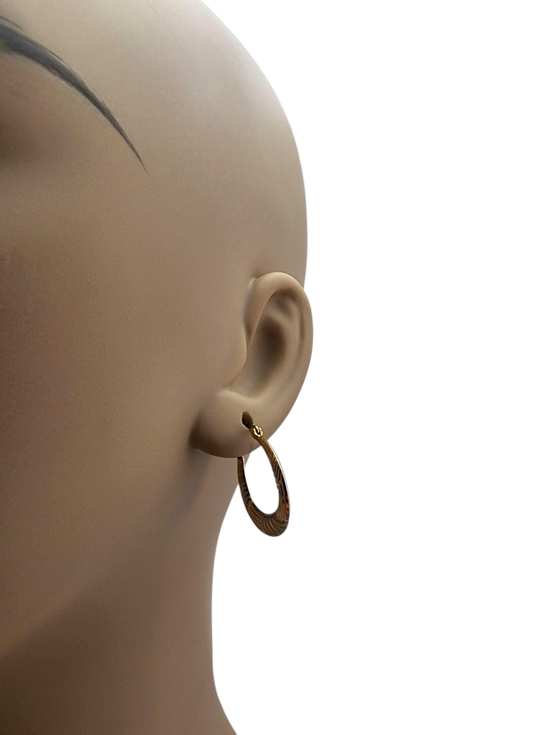 Pendientes de aro de oro amarillo de 14 quilates #22520 en venta 4