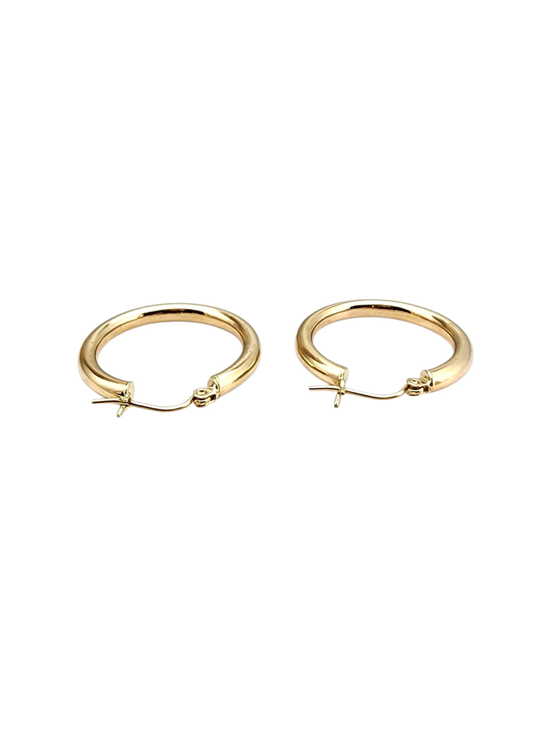 Pendientes de aro de oro amarillo de 14 quilates #22696 en venta 1