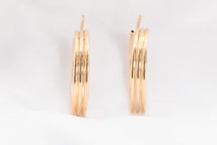 14k Yellow Gold Hoop Earrings