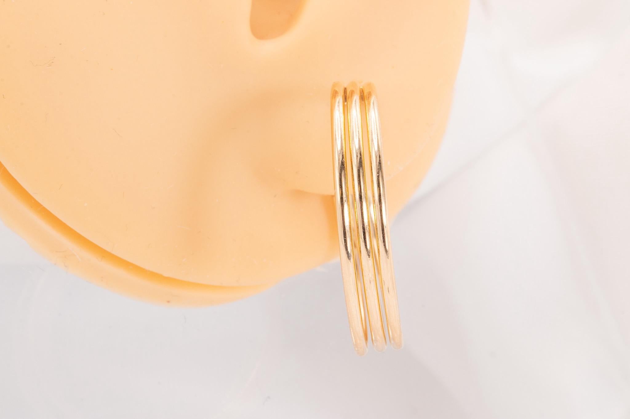 14k Yellow Gold Hoop Earrings For Sale 1