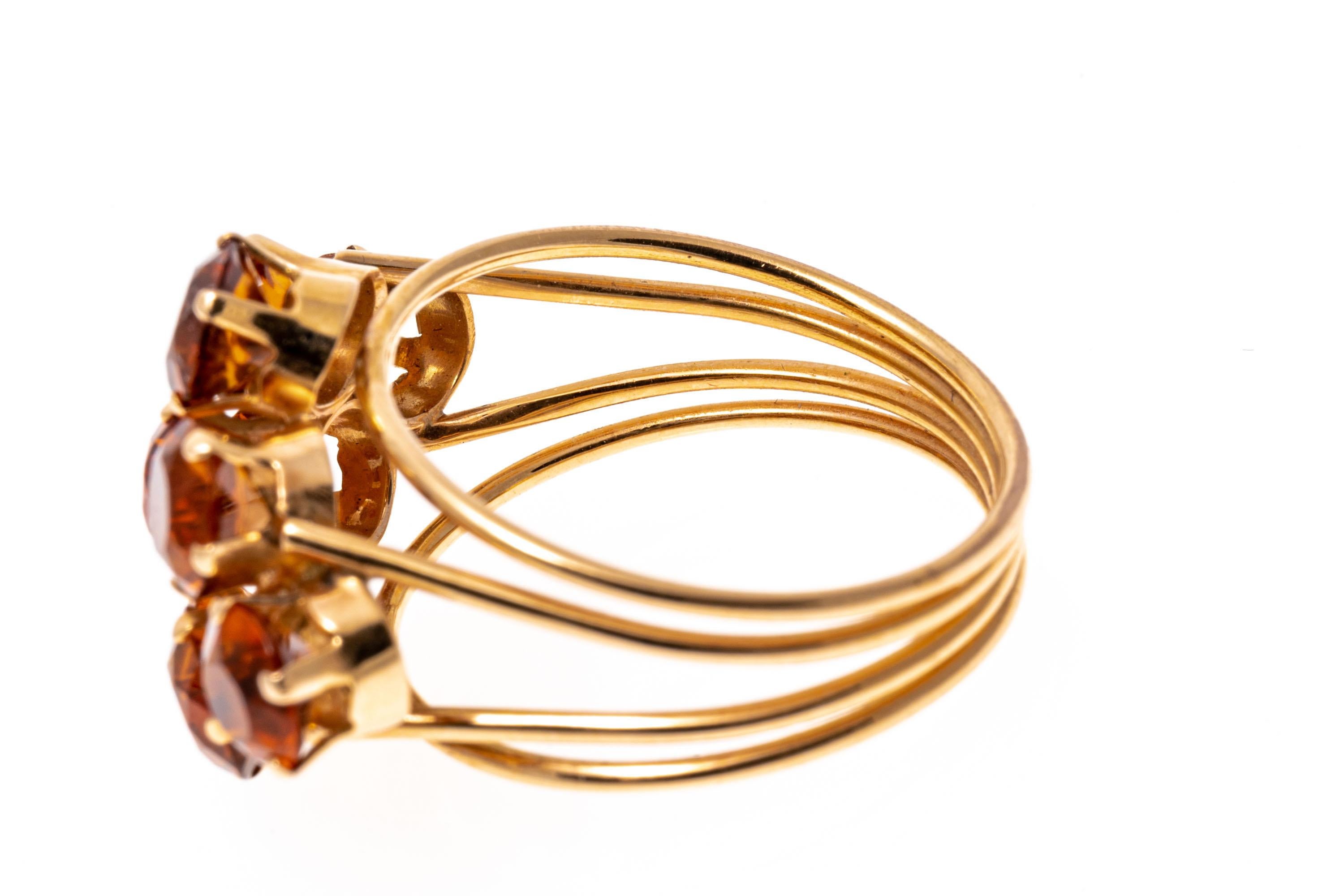Round Cut 14k Yellow Gold Horiztonal Diamond Shaped Orange Citrine Cluster Ring For Sale
