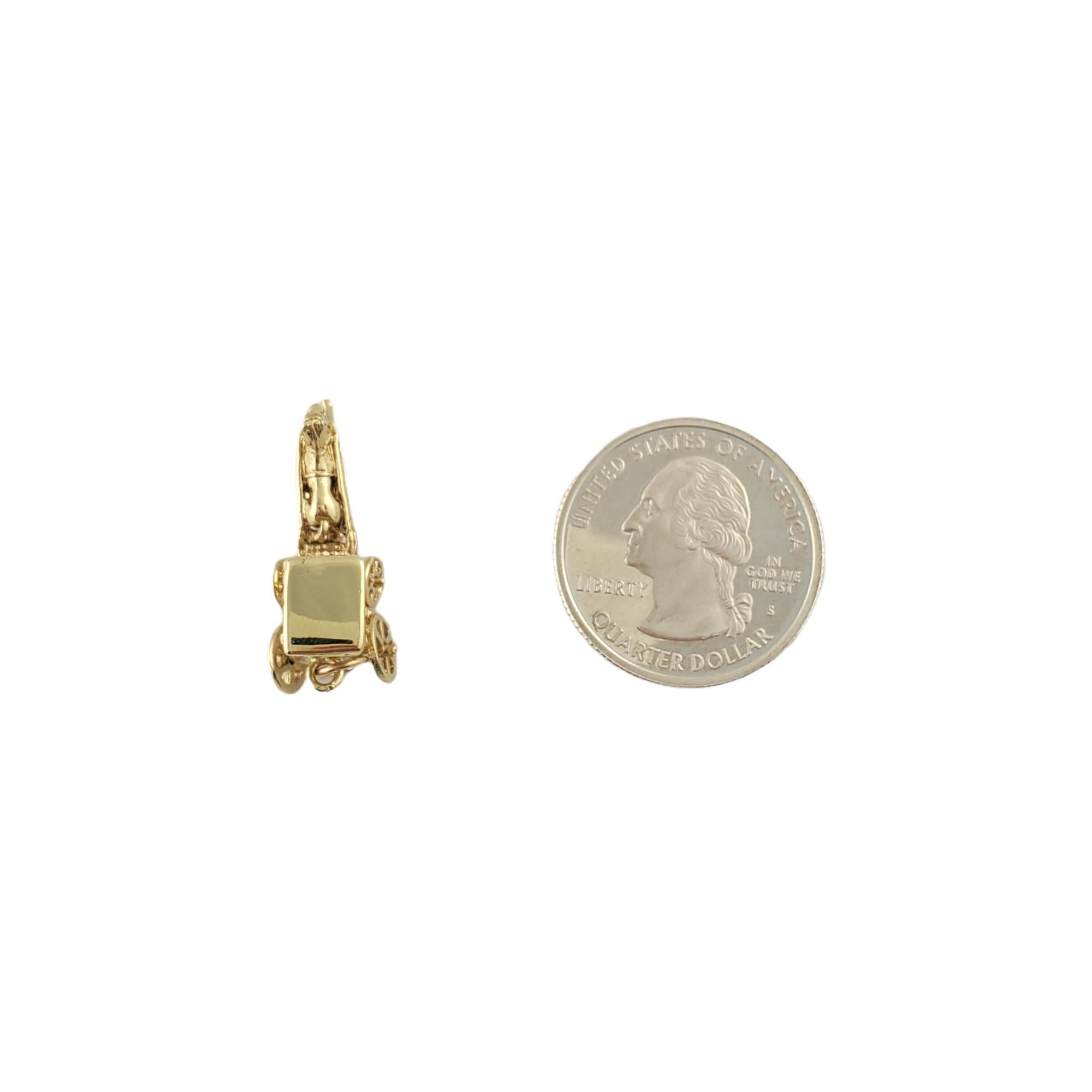 14K Yellow Gold Horse and Carriage Charm 2