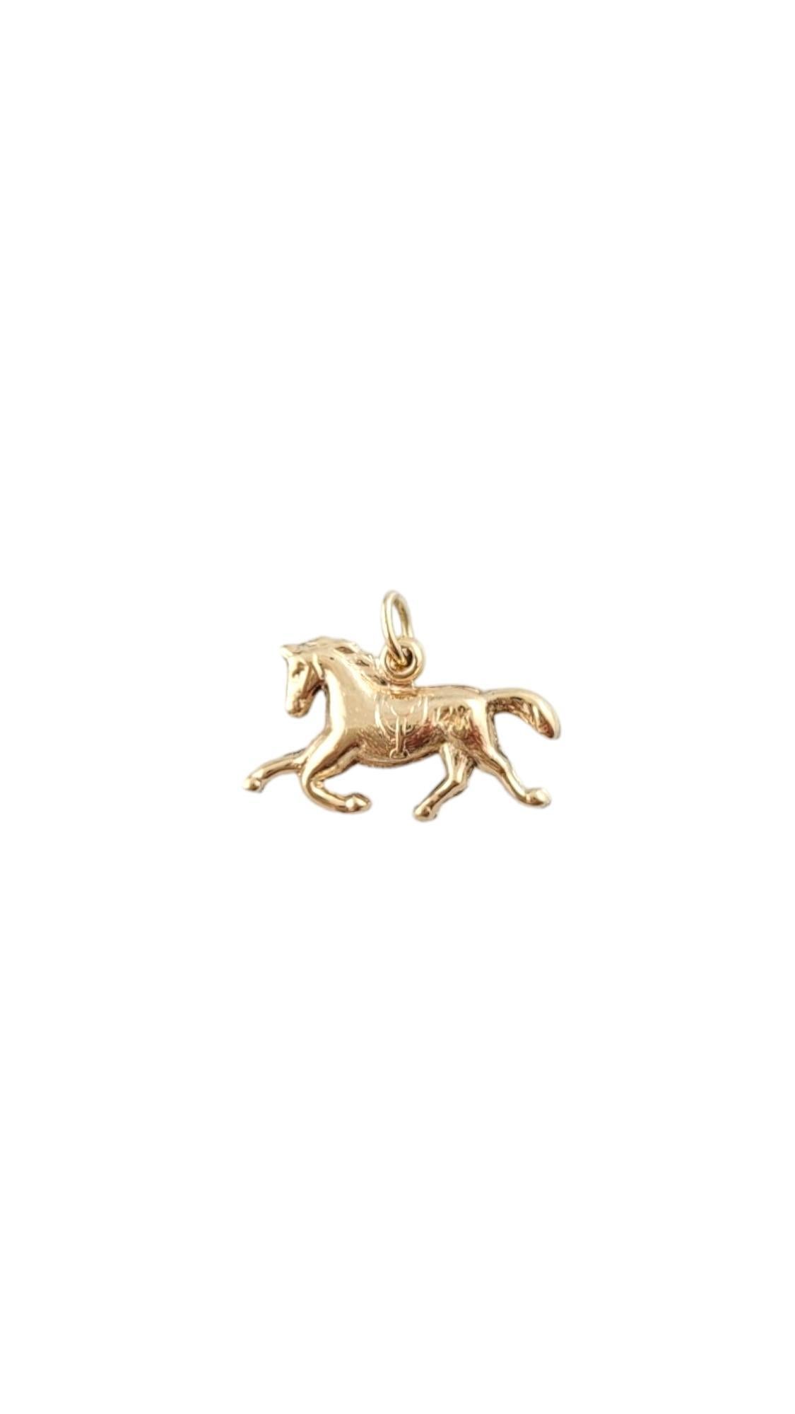 14K Yellow Gold Horse Charm #16789 In Good Condition In Washington Depot, CT