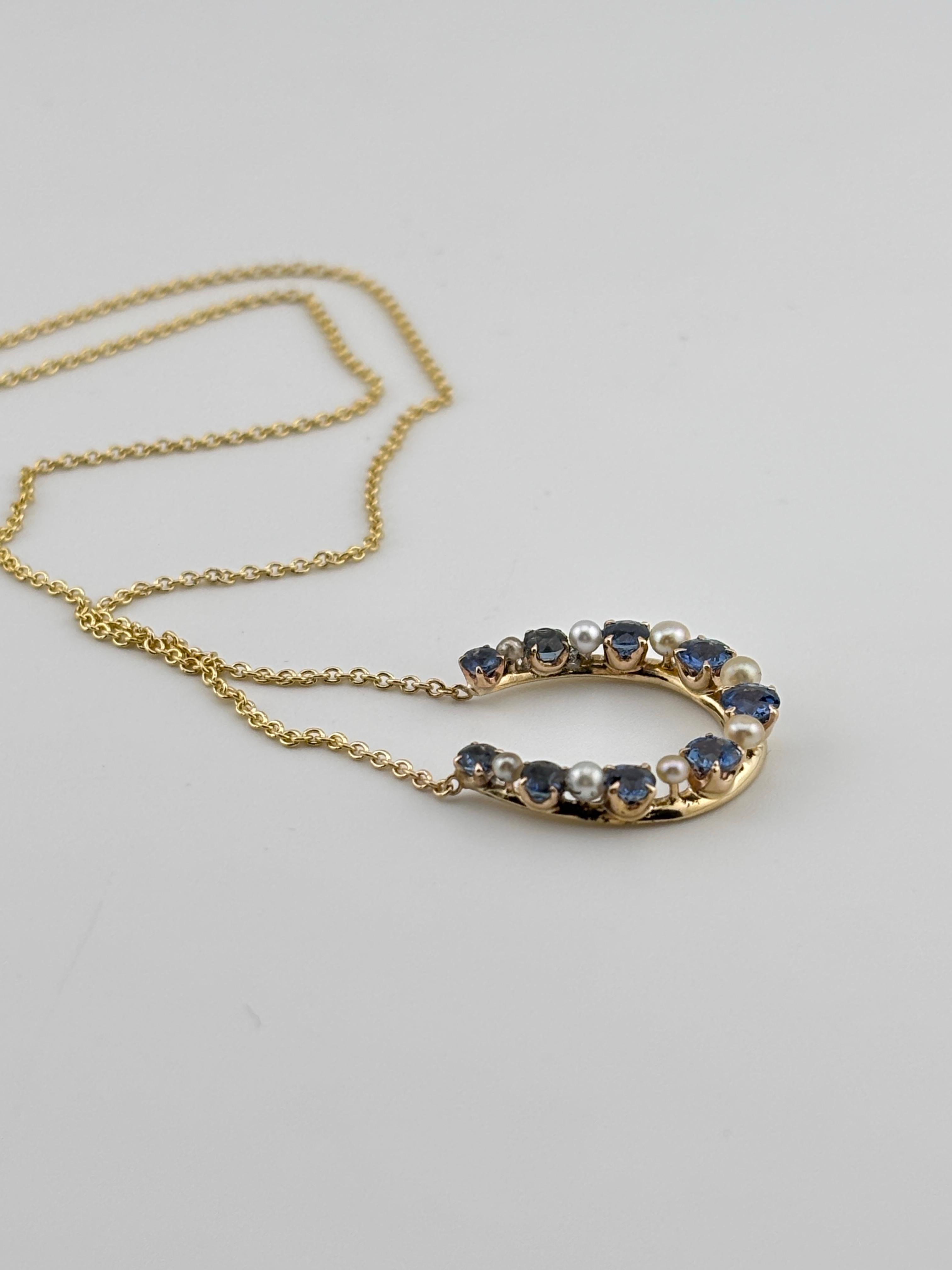 Round Cut 14k Yellow Gold Horse Shoe Sapphire & Pearl Necklace For Sale