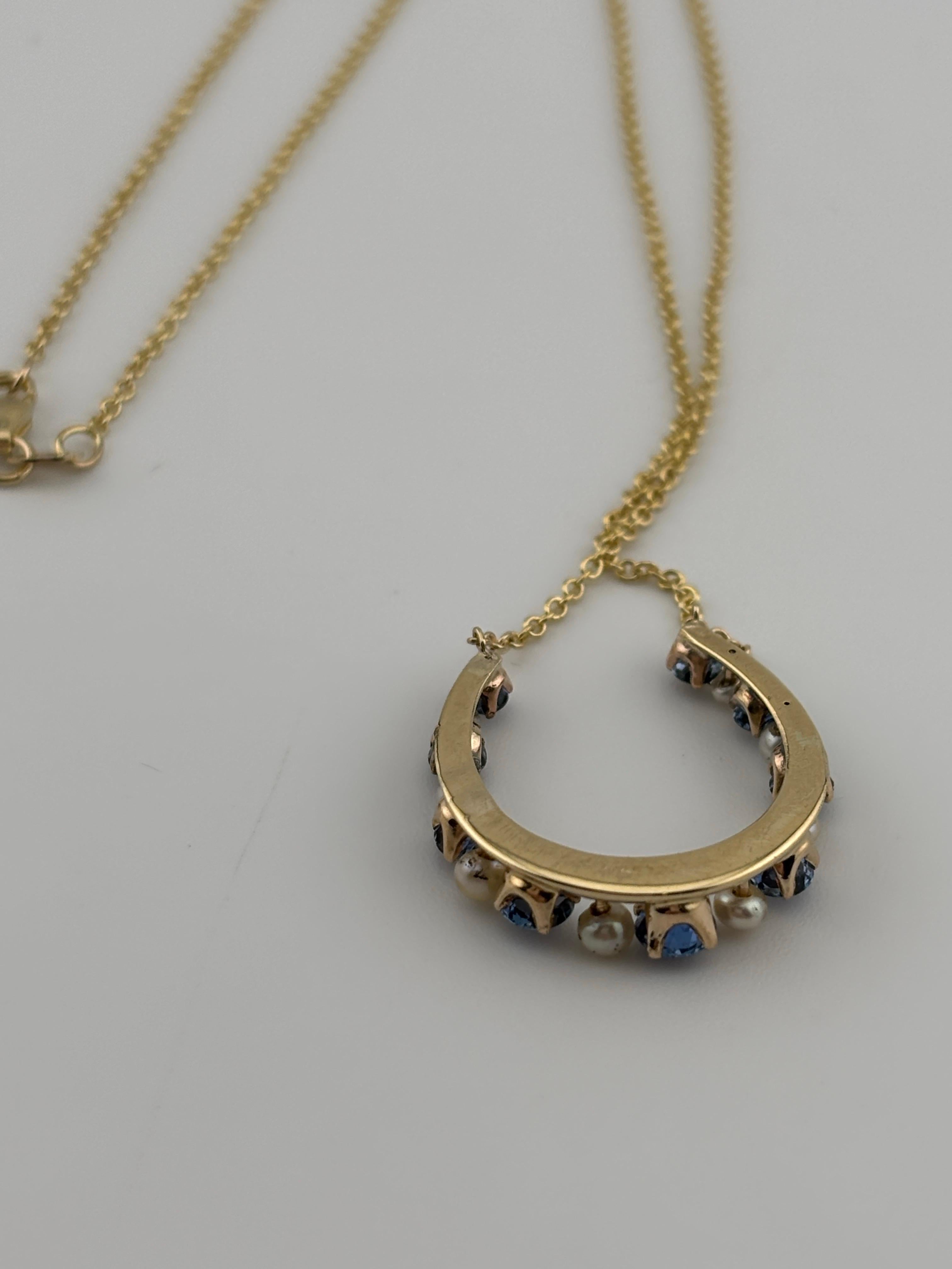 14k Yellow Gold Horse Shoe Sapphire & Pearl Necklace For Sale 1