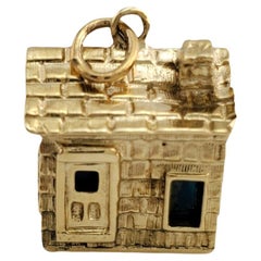 Vintage 14K Yellow Gold House Charm