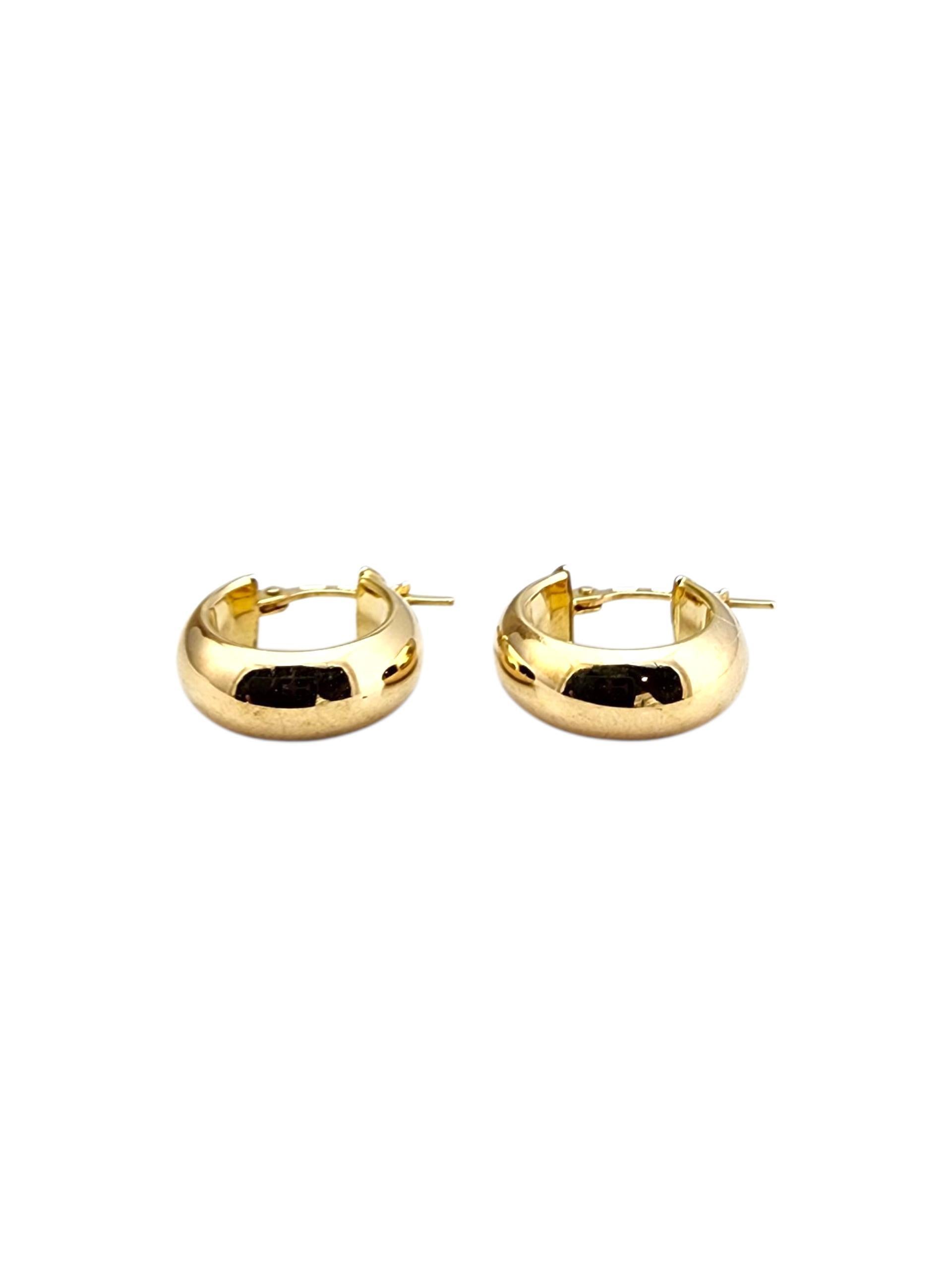 Pendientes de aro abrazador de oro amarillo de 14 quilates #22720 en Bueno estado para la venta en Washington Depot, CT