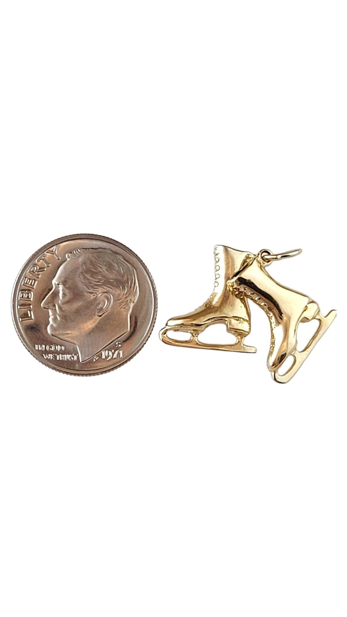 14K Yellow Gold Ice Skates Charm #16901 For Sale 2