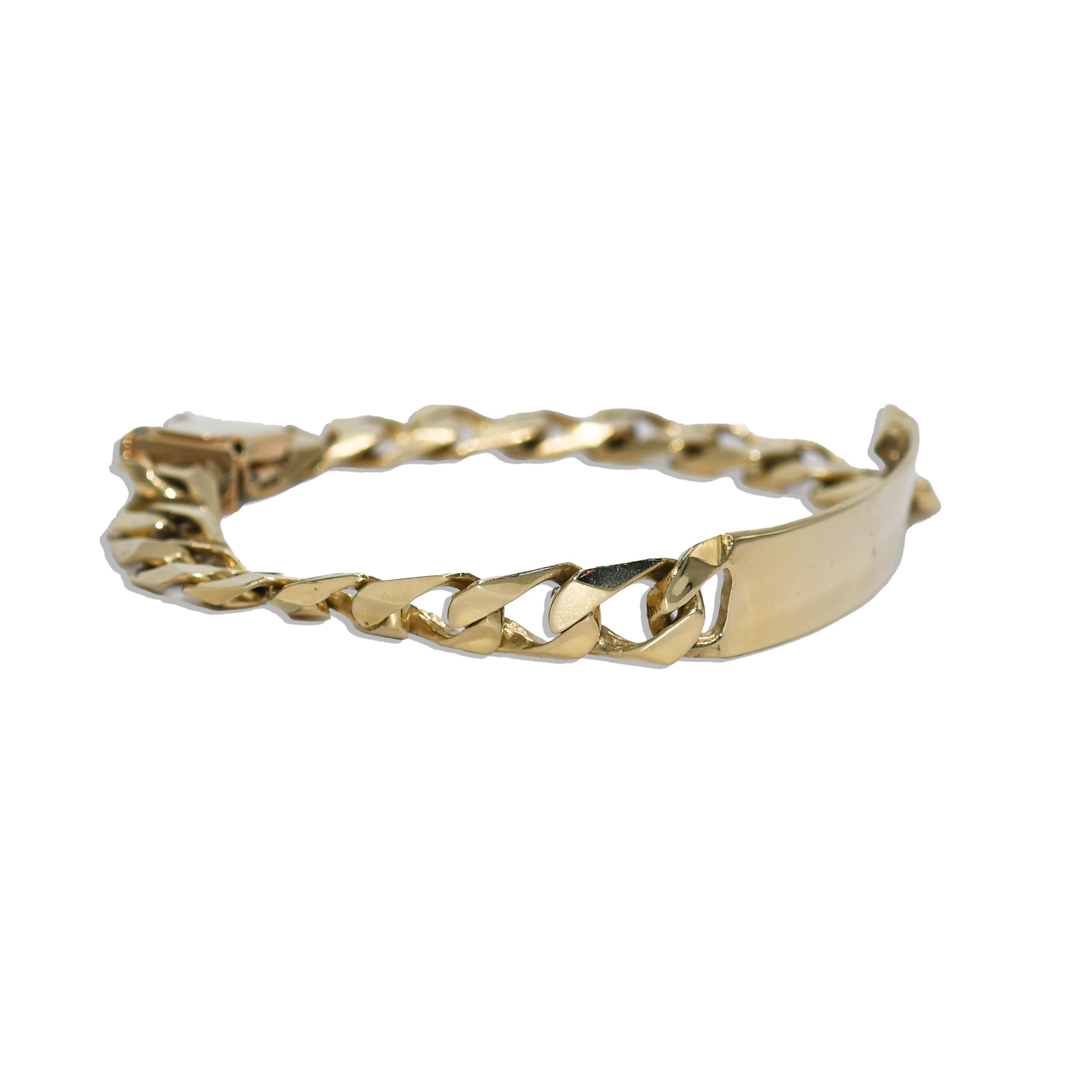 Armband aus 14-karätigem Gelbgold mit Kennzeichnung.
Gestempelt 14k und wiegt 31 Gramm.
Das Armband ist 8 Zoll lang und 3/8 Zoll breit.
Wurde gerade poliert.
Sieht ausgezeichnet aus.  