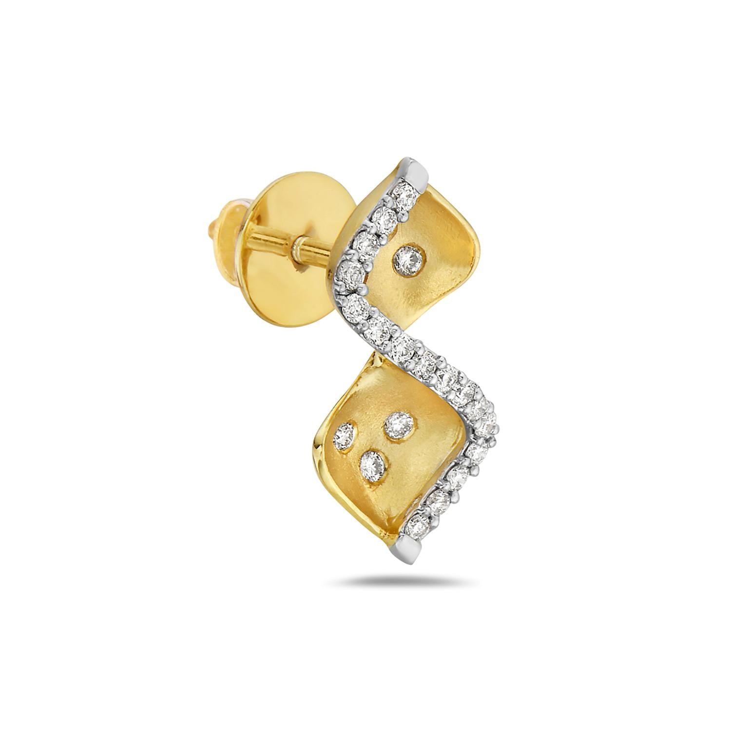Artisan Boucles d'oreilles en forme de zigzag en or jaune 14 carats avec diamants sur le bord en vente