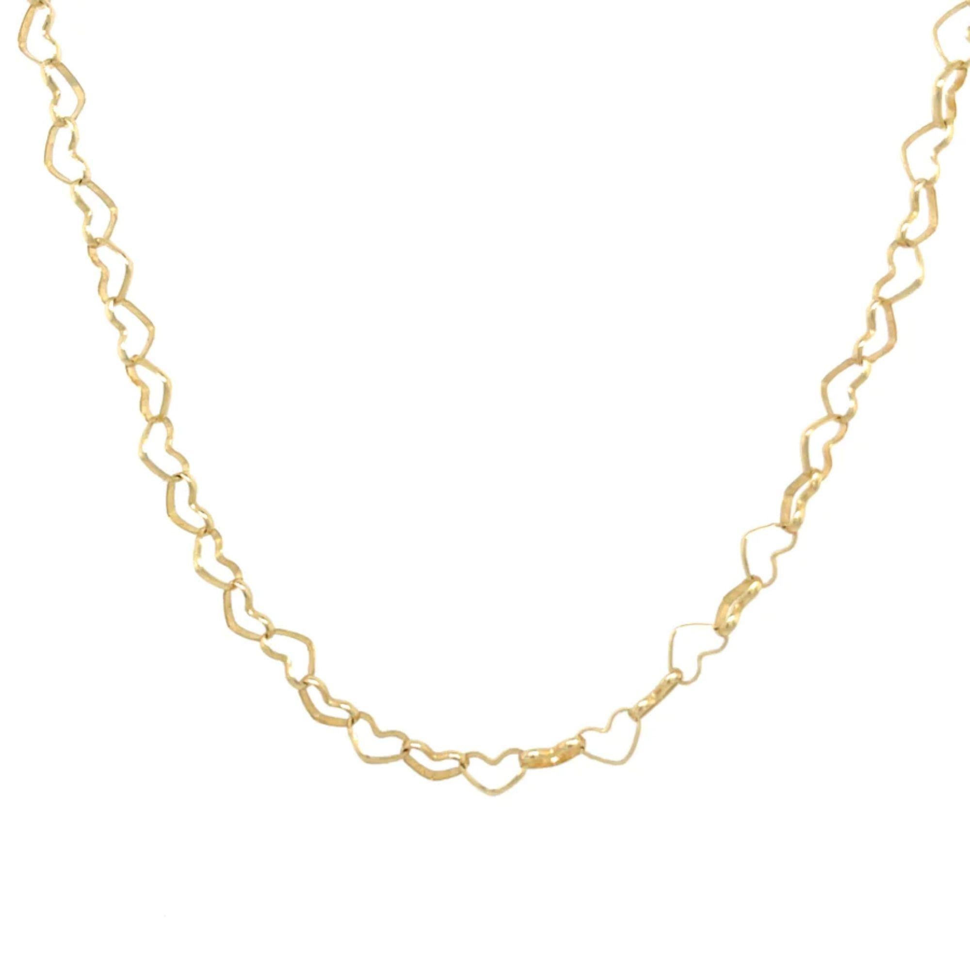 14K Yellow Gold Interlocking Hearts Chain Necklace, Size 16 In New Condition For Sale In Miami Beach, FL