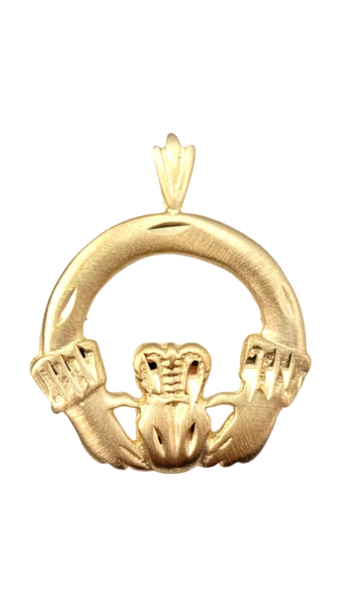 14K Yellow Gold Irish Claddagh Charm #20322