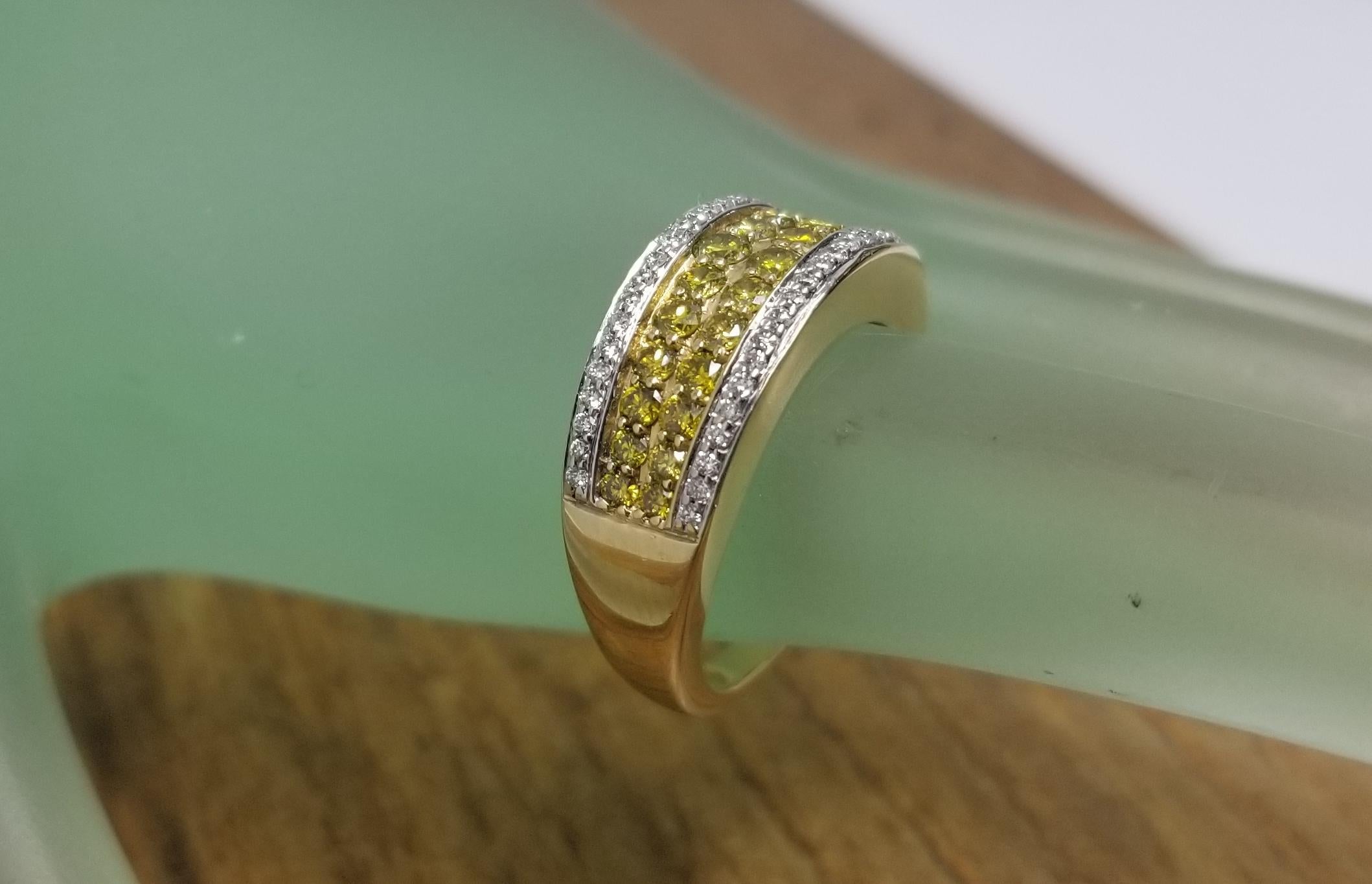 14 Karat Yellow Gold 4 Rows of multi colored Diamonds Ring total 1.33cts. For Sale 1